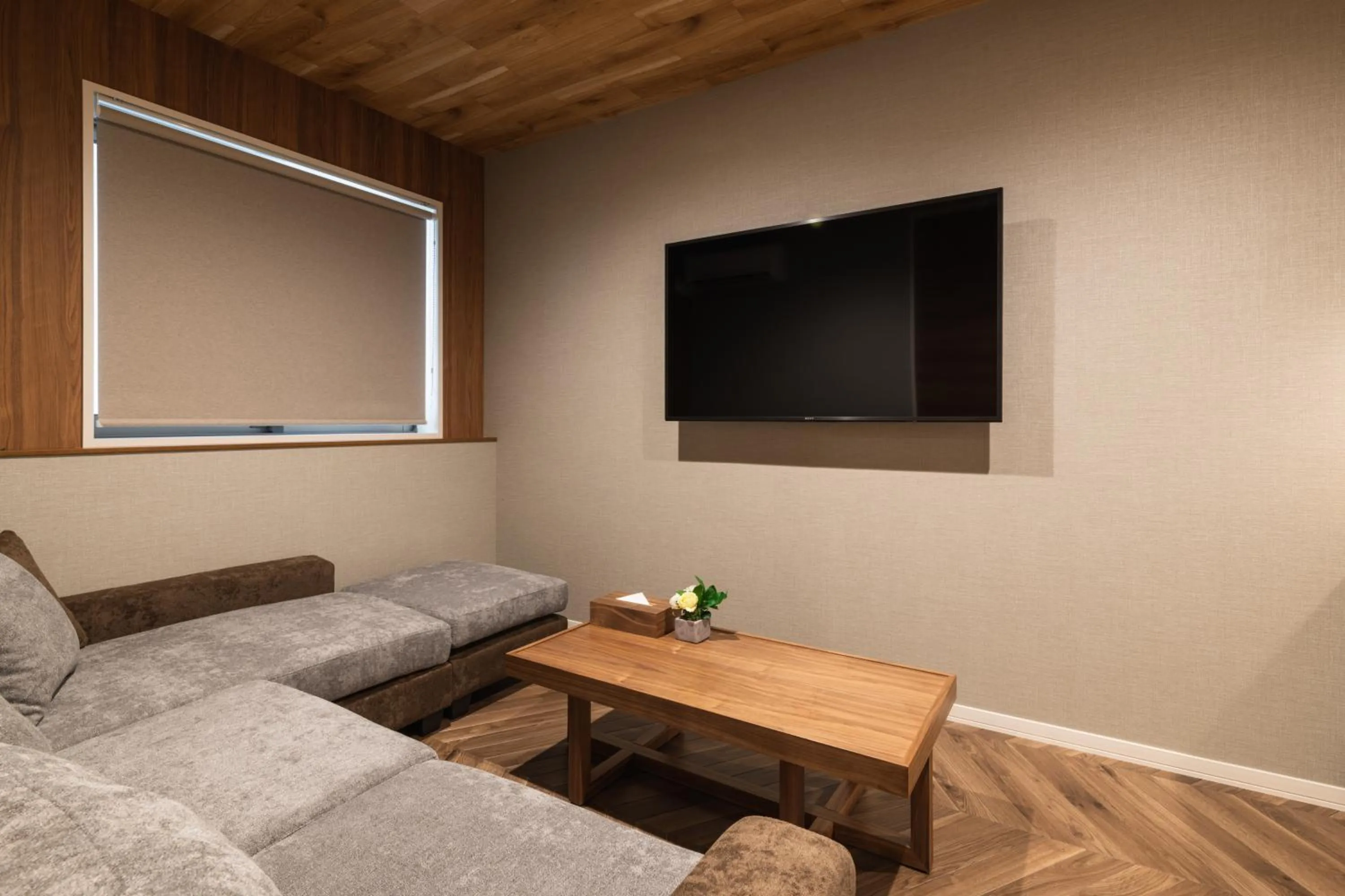 Photo of the whole room in GRAND BASE Saiwaimachi