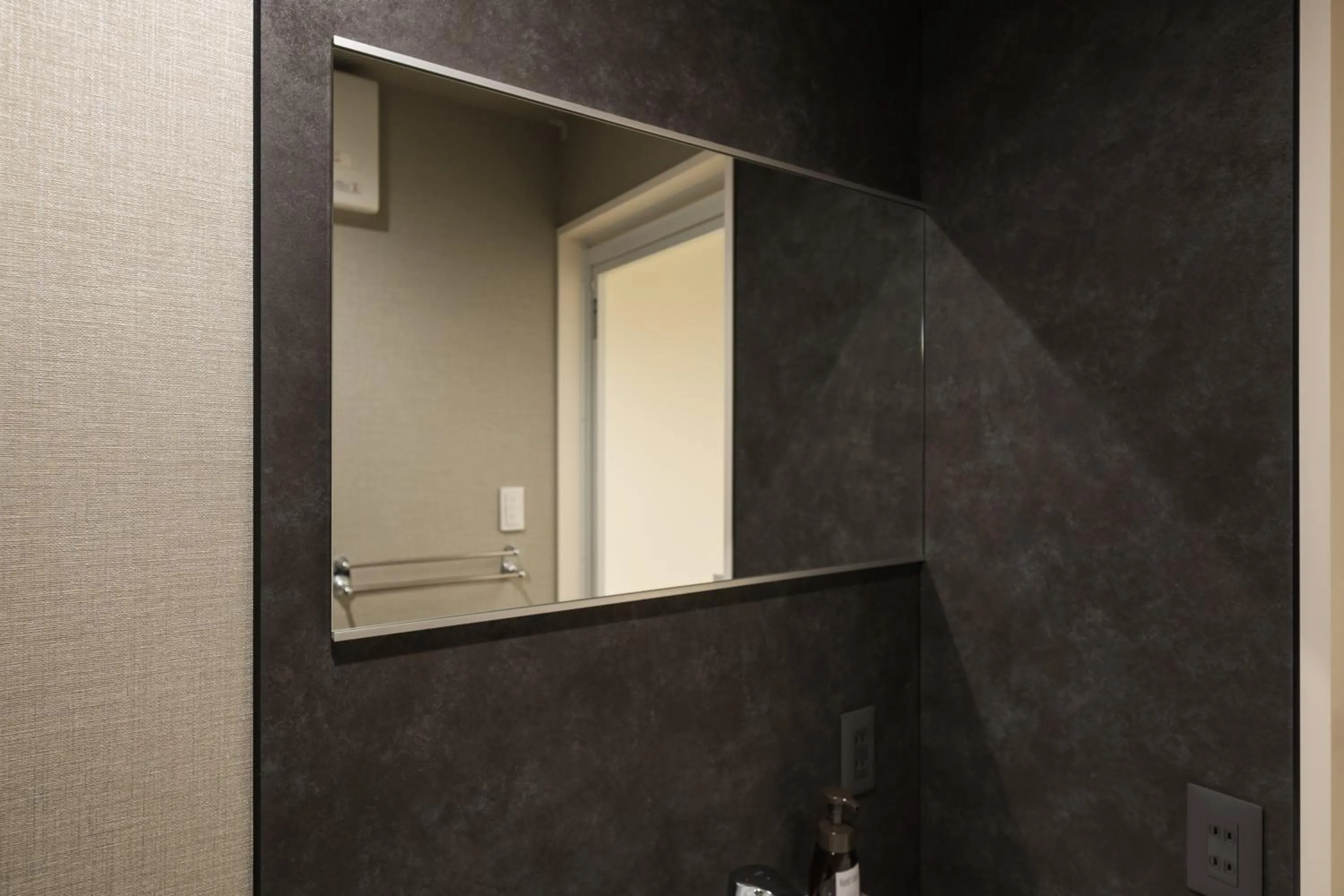 Area and facilities in GRAND BASE Saiwaimachi