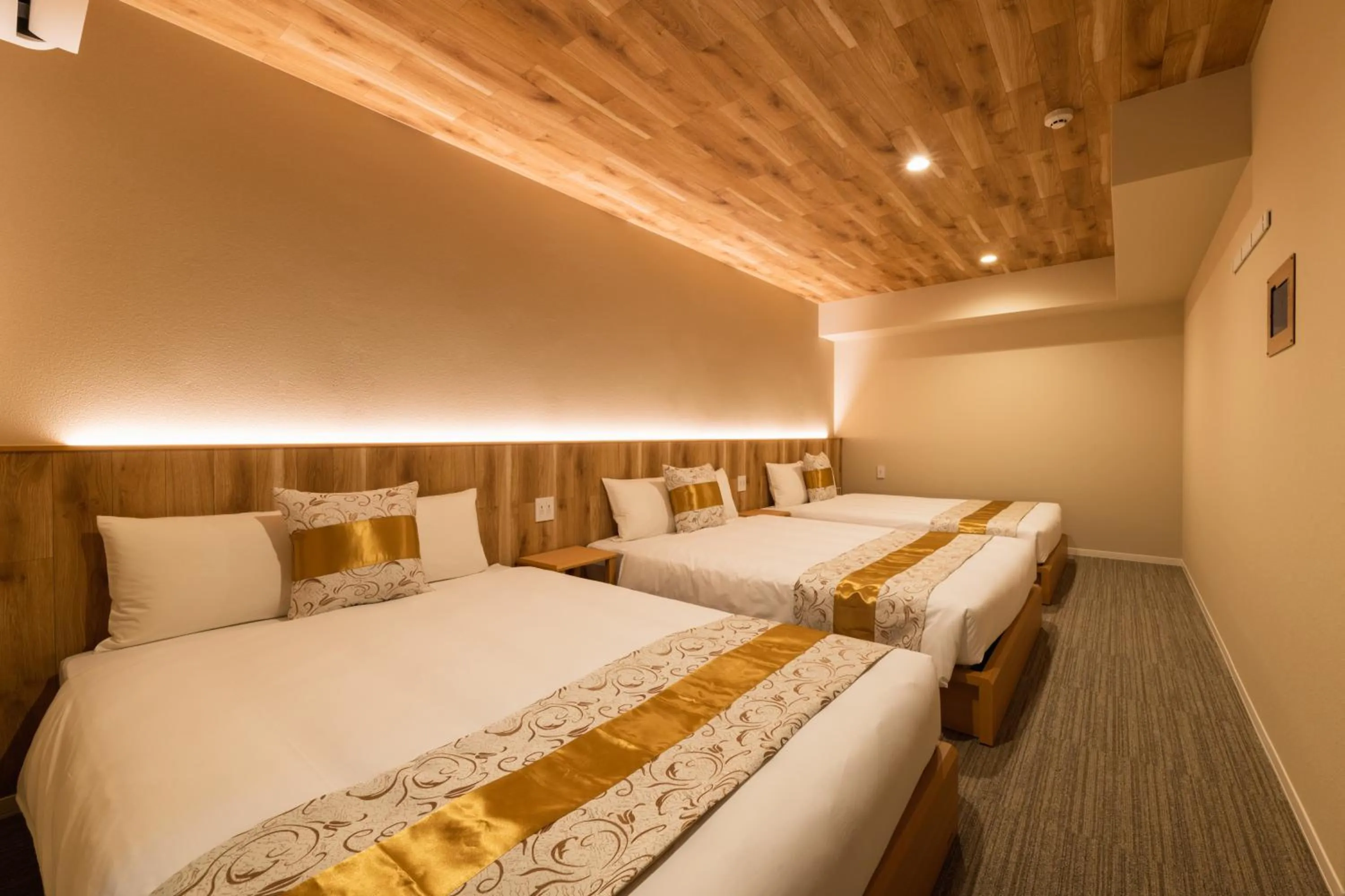 Photo of the whole room, Bed in GRAND BASE Saiwaimachi