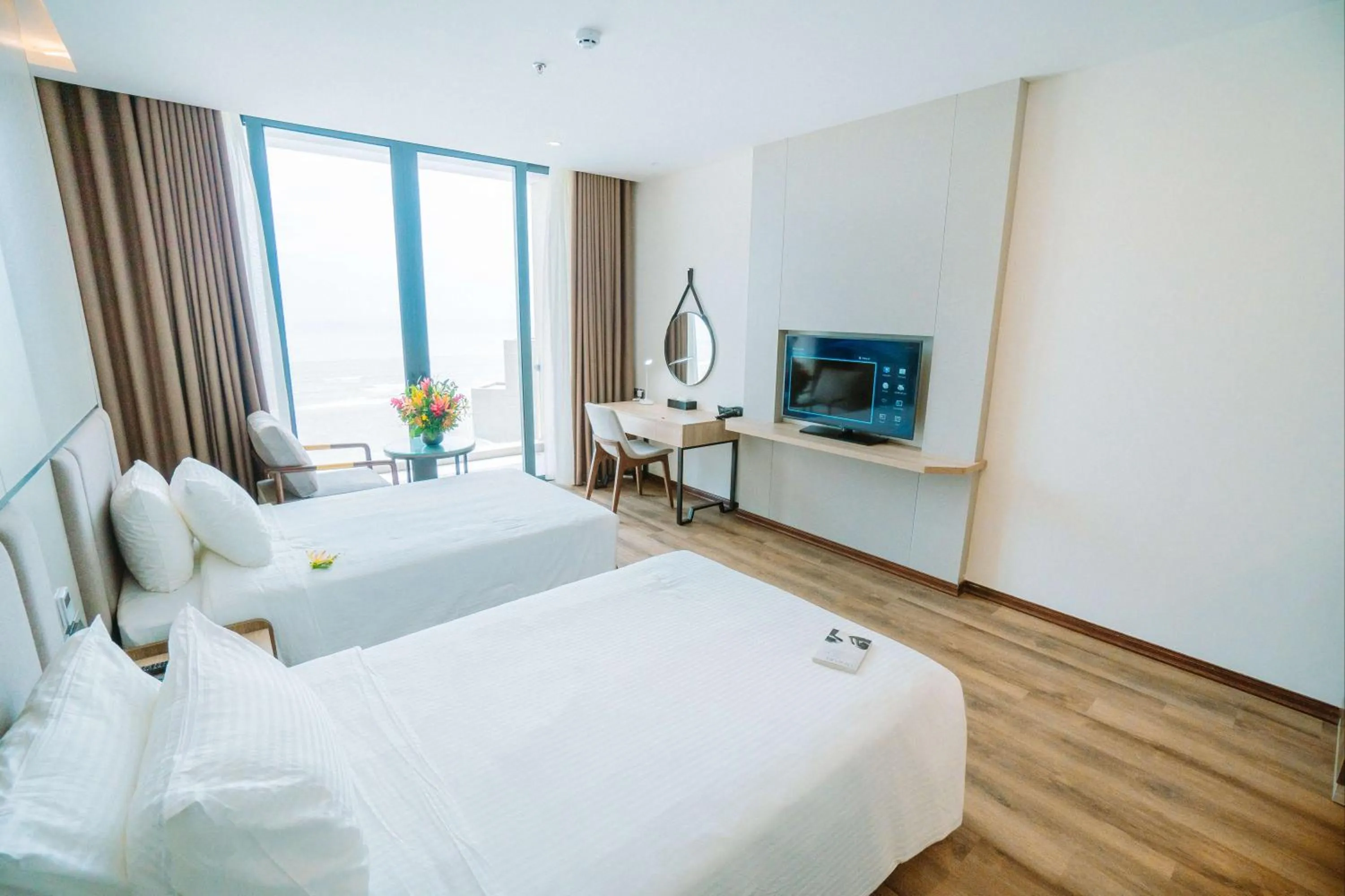 Photo of the whole room, Bed in Mường Thanh Luxury Xuân Thành