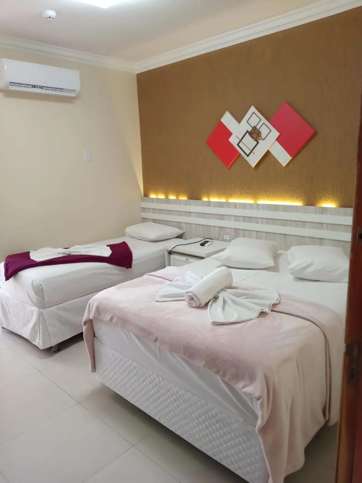 Bed in Villarejo Parque Hotel