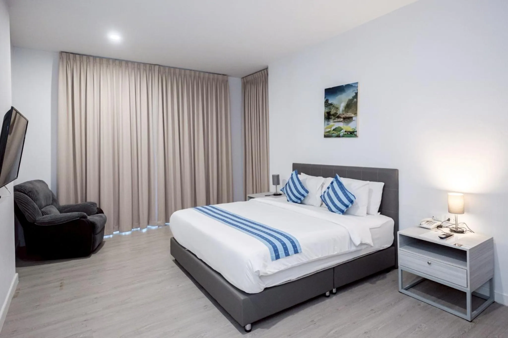 Bed in GRAND PA Hotel&Resort Lamphun Chiang Mai