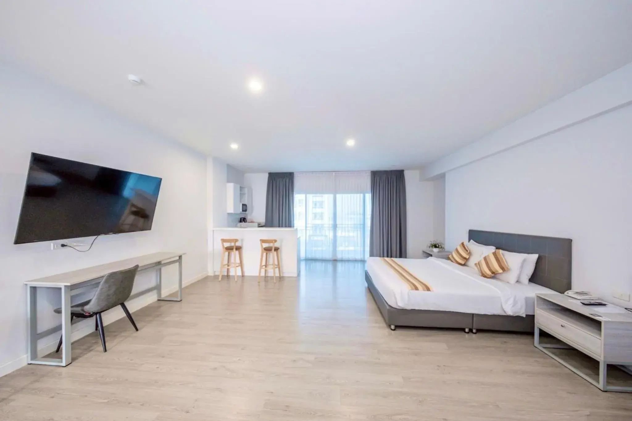 King Suite with Spa Bath in GRAND PA Hotel&Resort Lamphun Chiang Mai King Suite with Spa Bath in GRAND PA Hotel&Resort Lamphun Chiang Mai