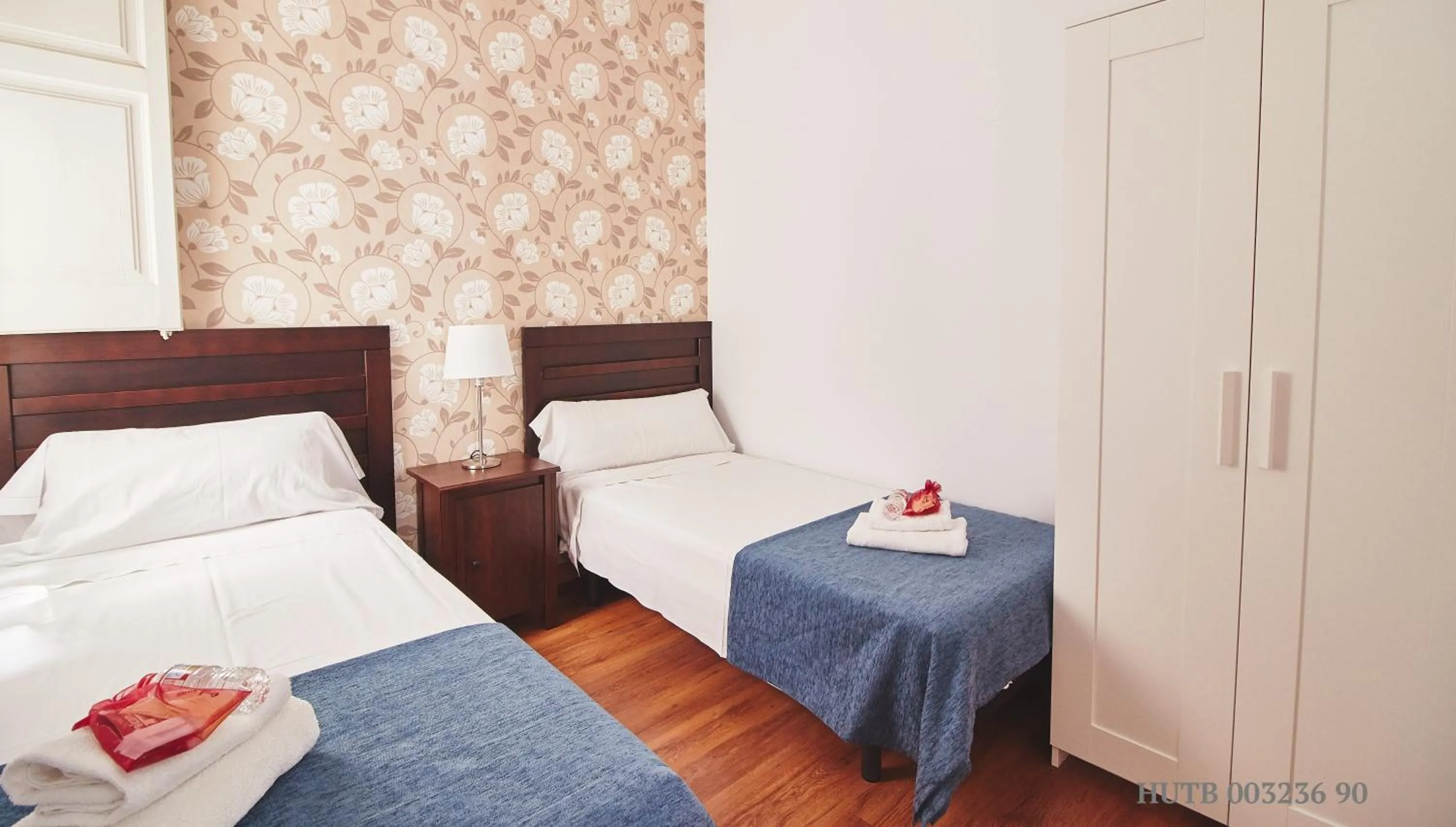 Day, Bed in Alcam Rizal