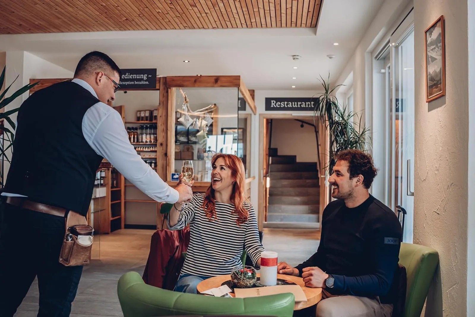 Lobby or reception in Alpengasthof Hörnlepass