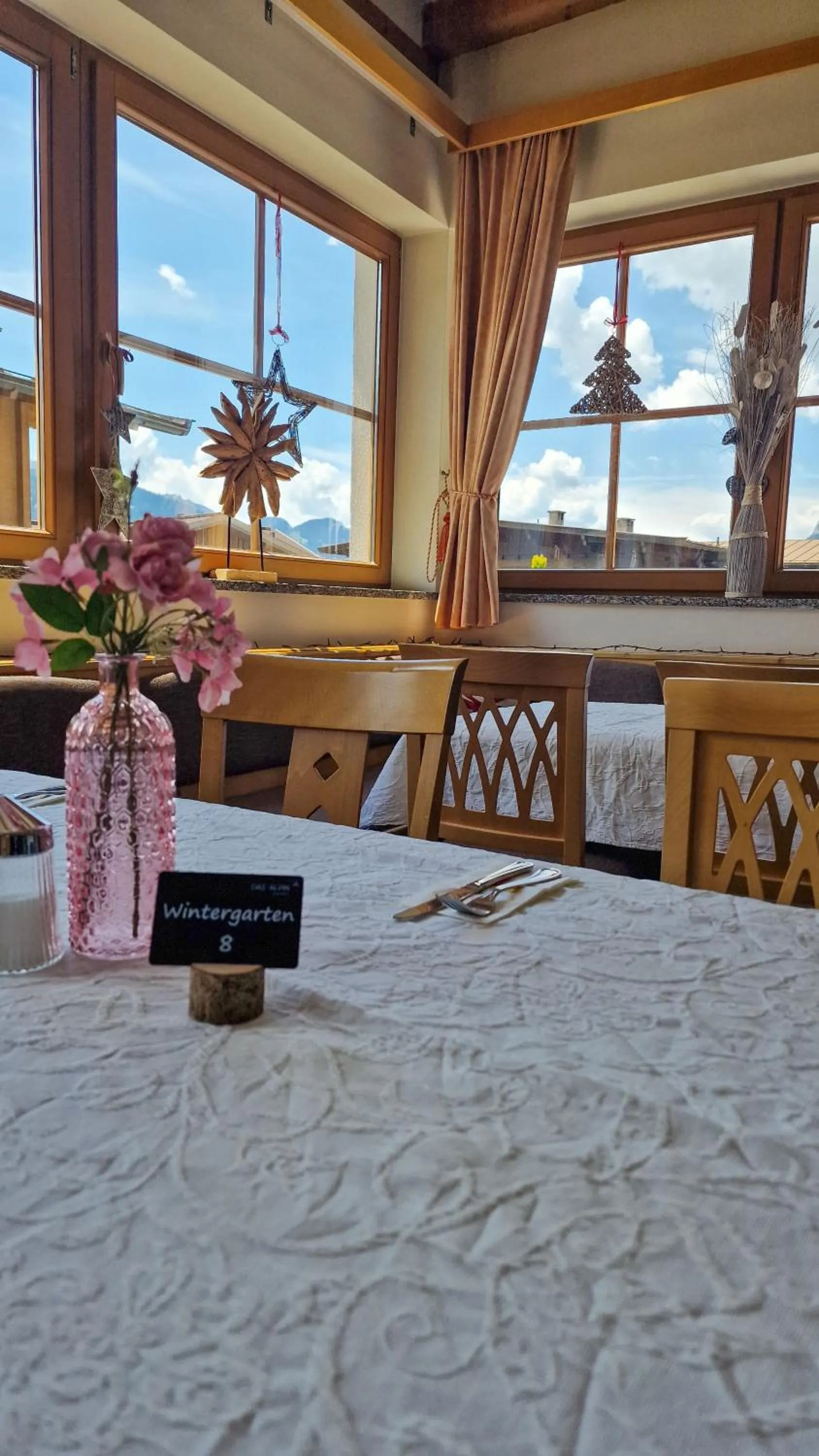 Dining area in Das Alpin - Hotel Garni Guesthouse