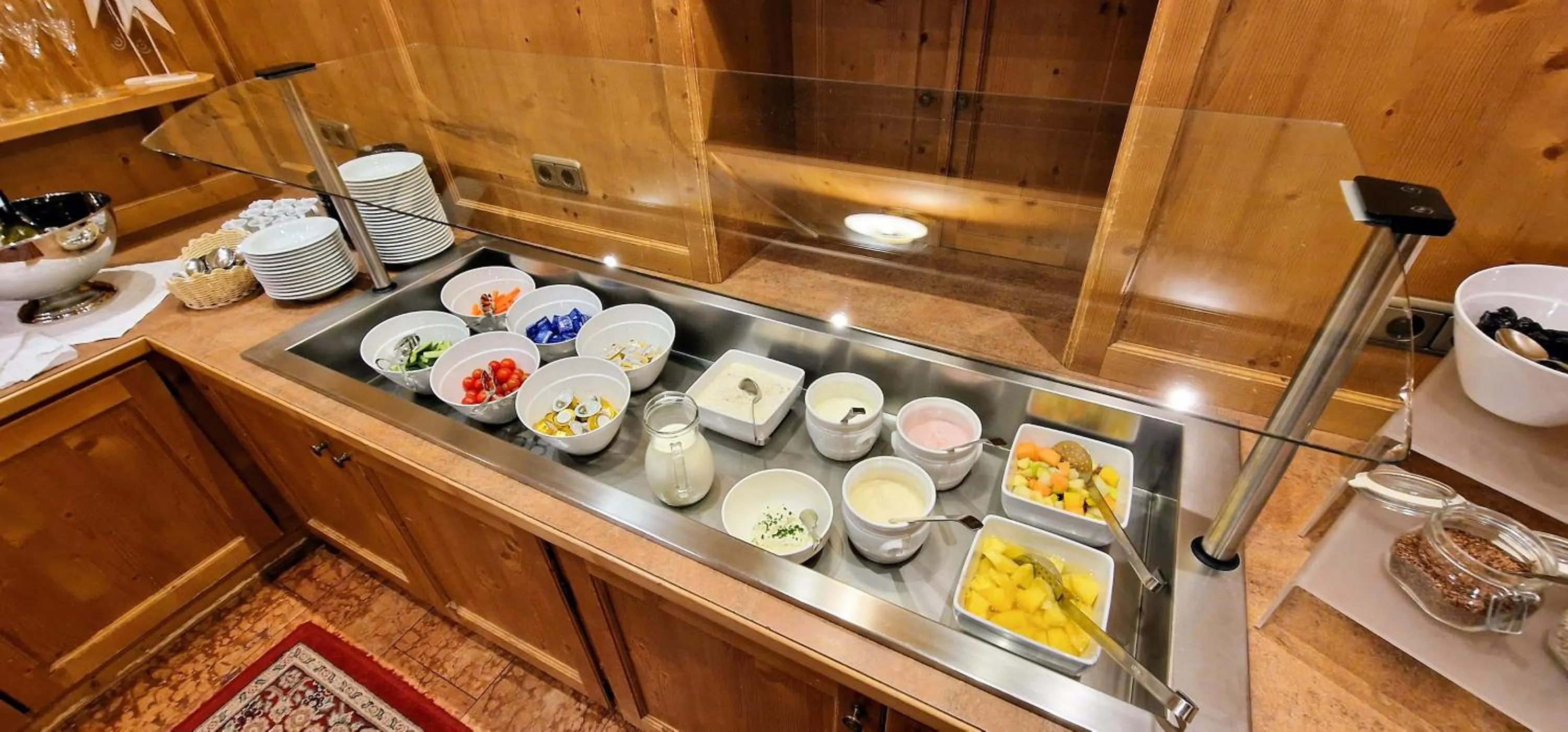 Breakfast in Das Alpin - Hotel Garni Guesthouse