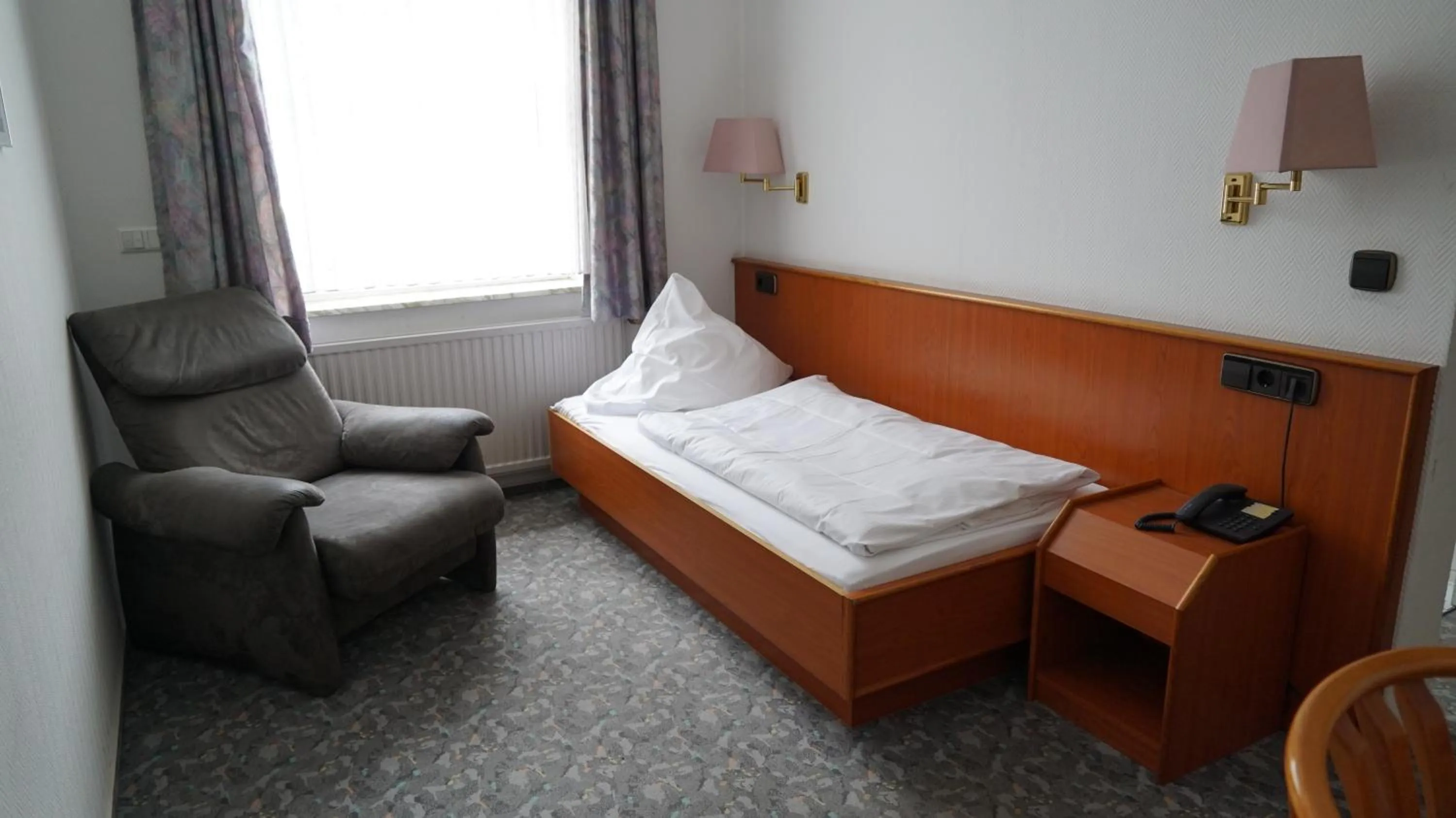 Photo of the whole room, Bed in Hotel Landhaus Greene