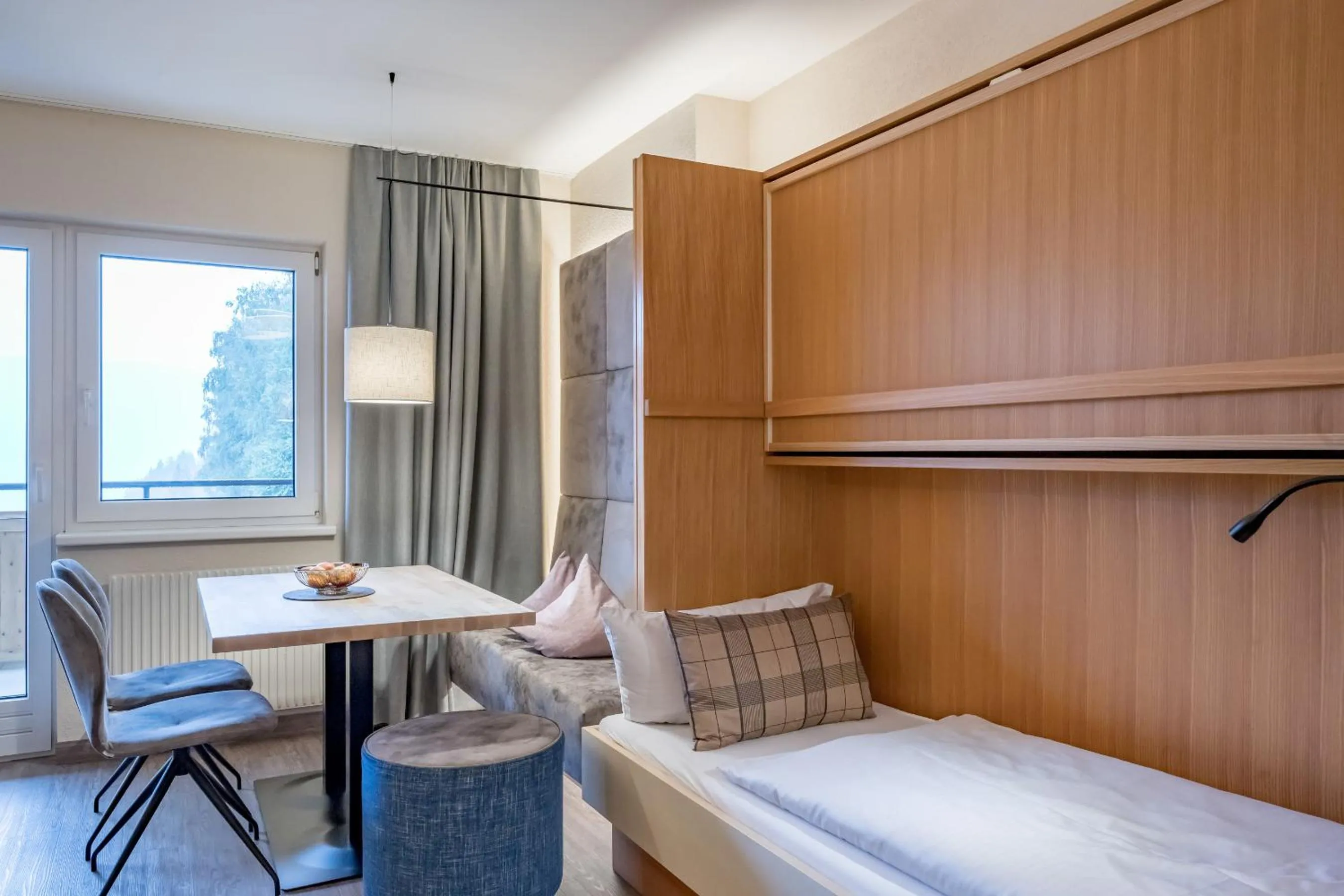 Photo of the whole room, Bed in Hotel Andy 4 Sterne Superior