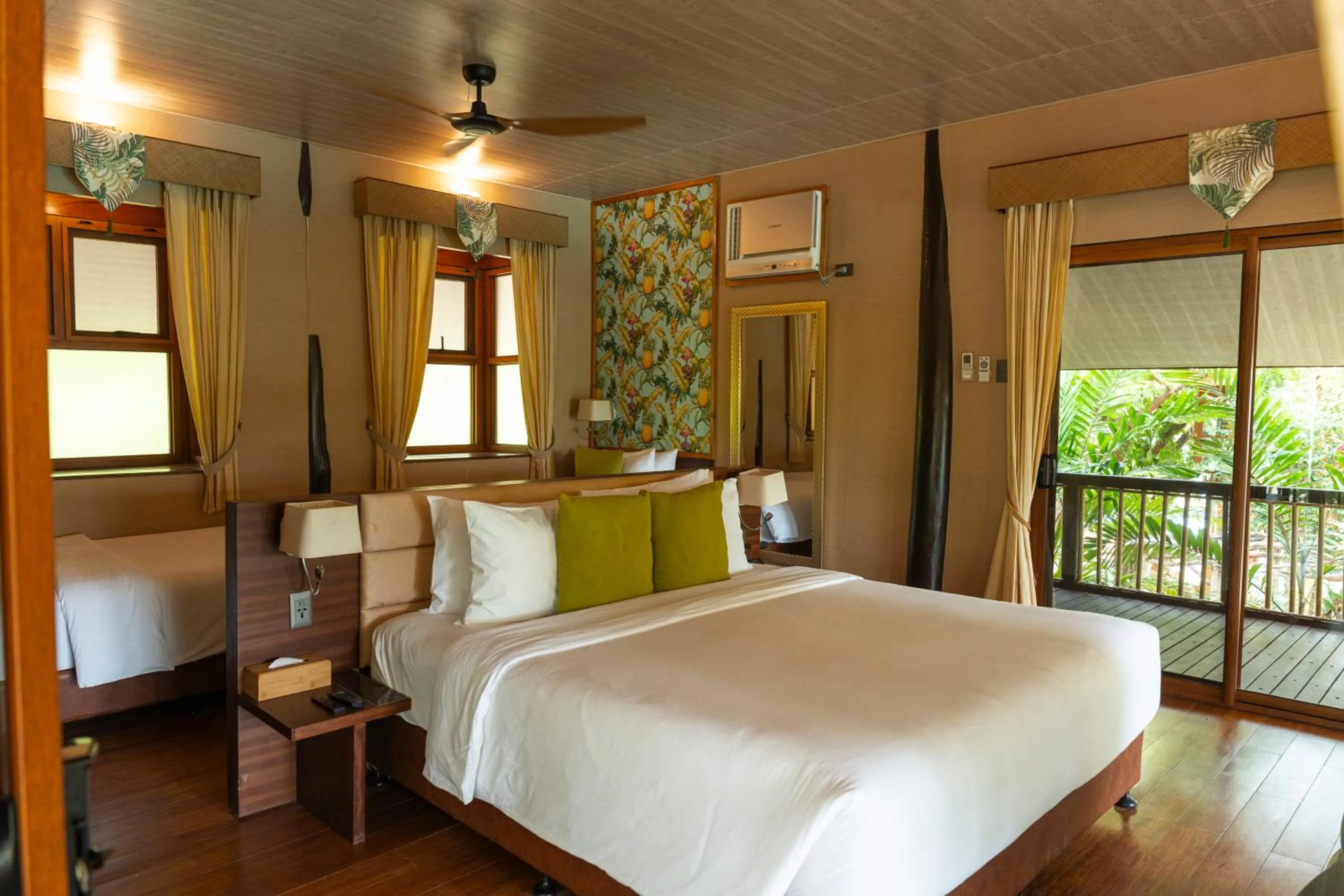 Bed in Club Serena Resort