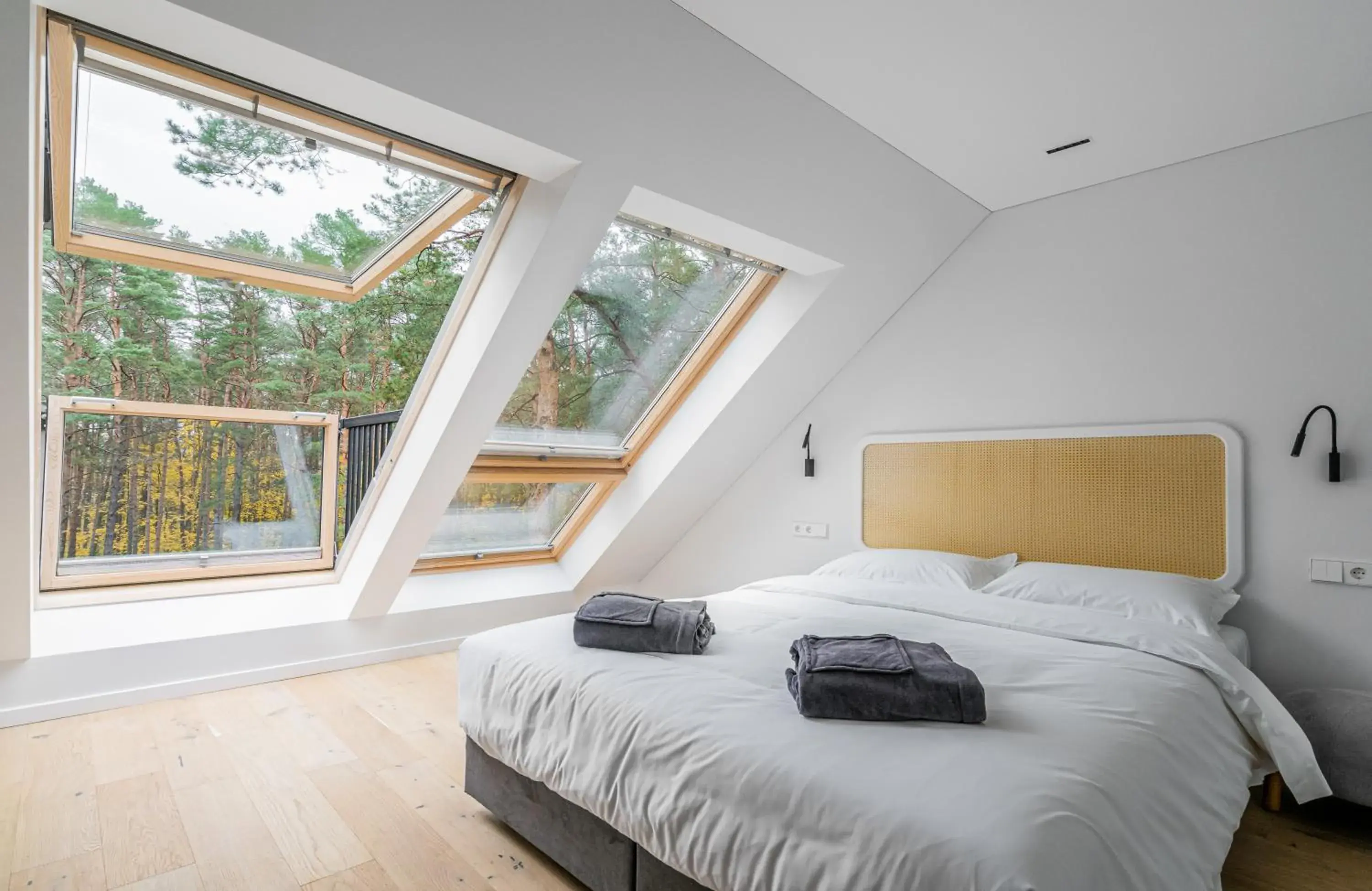 Small Double Room - single occupancy in ESE HOTEL Small Double Room - single occupancy in ESE HOTEL