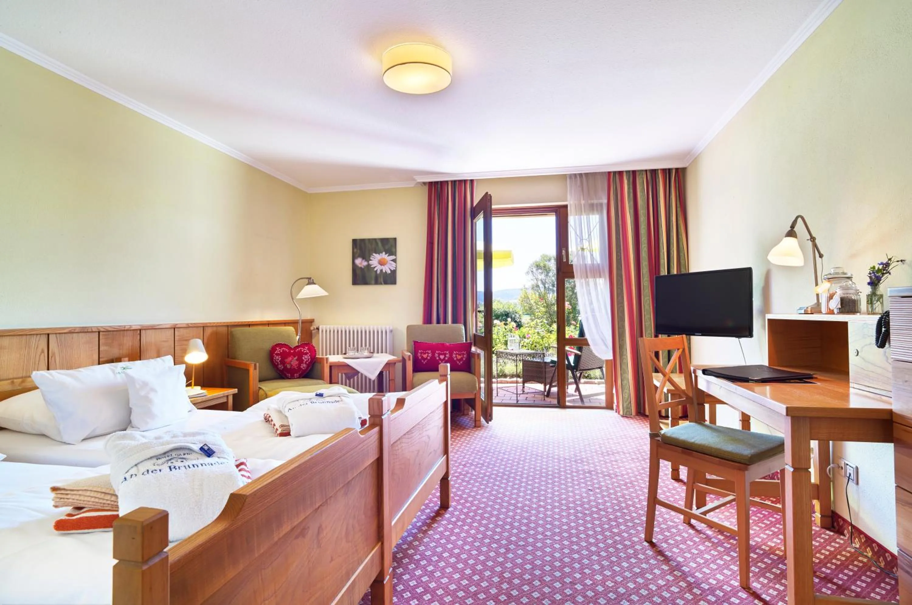 Double Room with South-facing Terrace - single occupancy in Hotel An der Brunnader - Die Therme befindet sich 4 Geh-Minuten entfernt