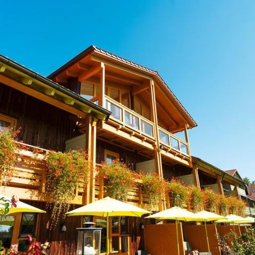 Hotel An der Brunnader - Die Therme befindet sich 4 Geh-Minuten entfernt