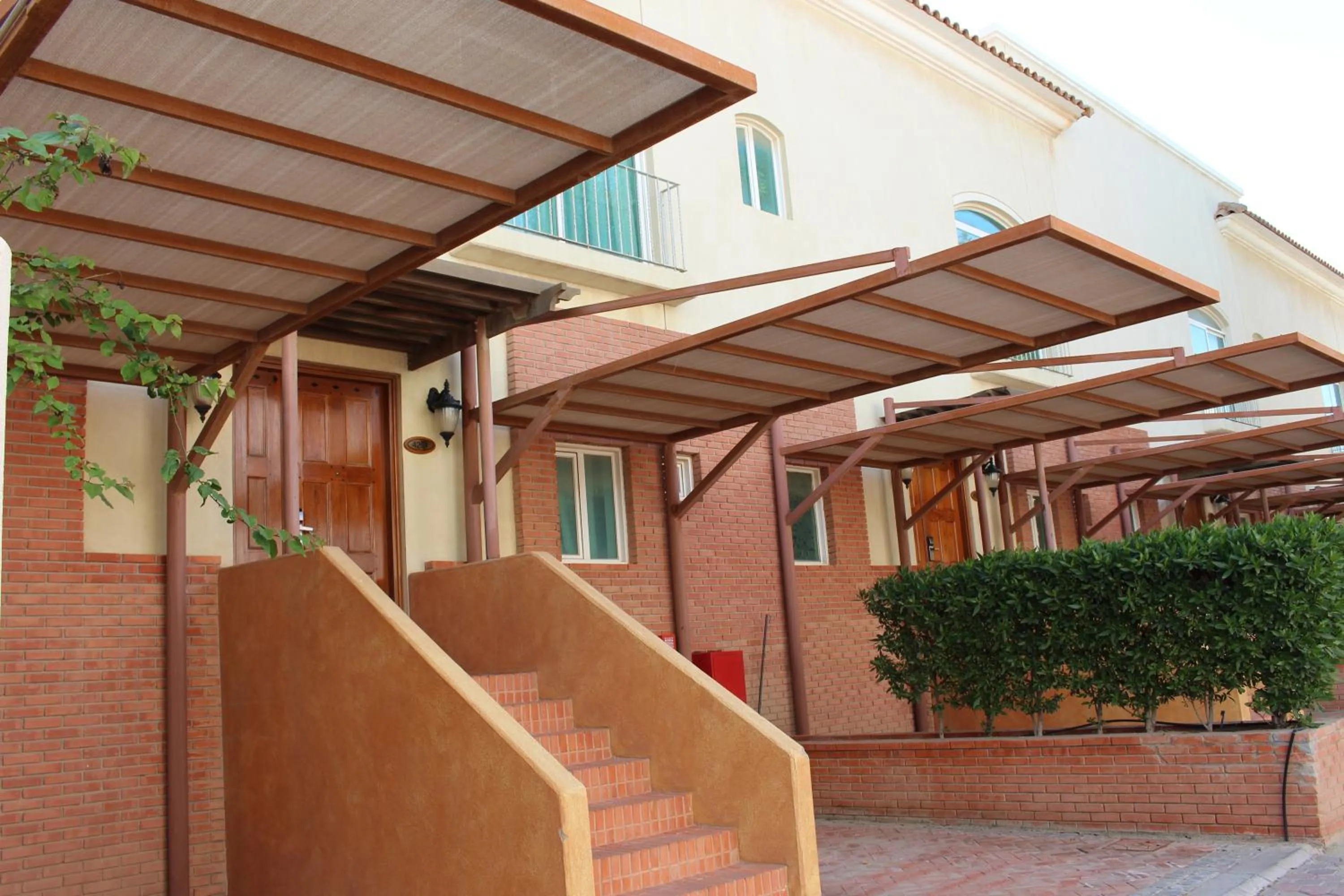 Facade/entrance in Mövenpick Hotel & Resort Al Bida'a