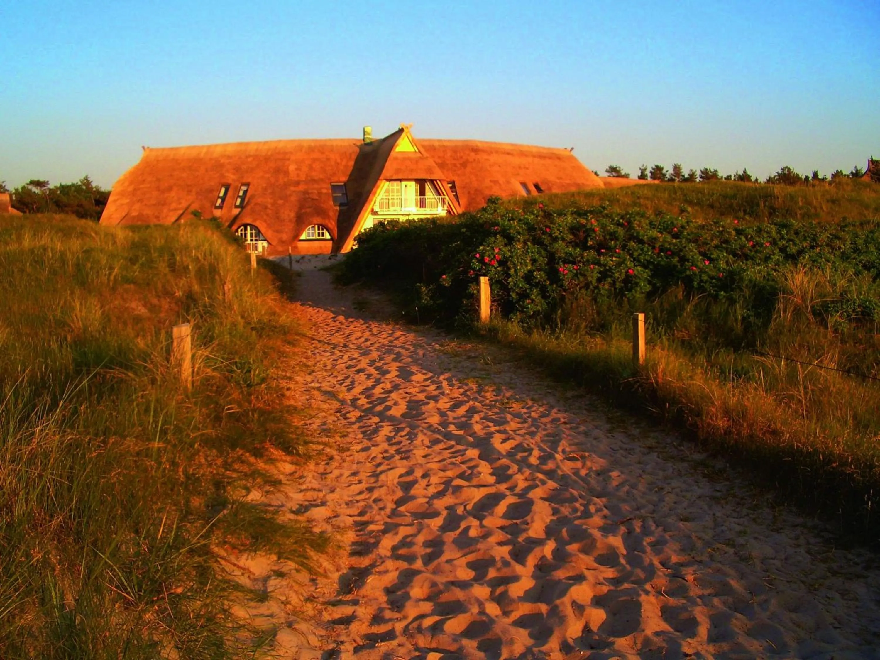Property building in Ferienwohnungen Dünenmeer