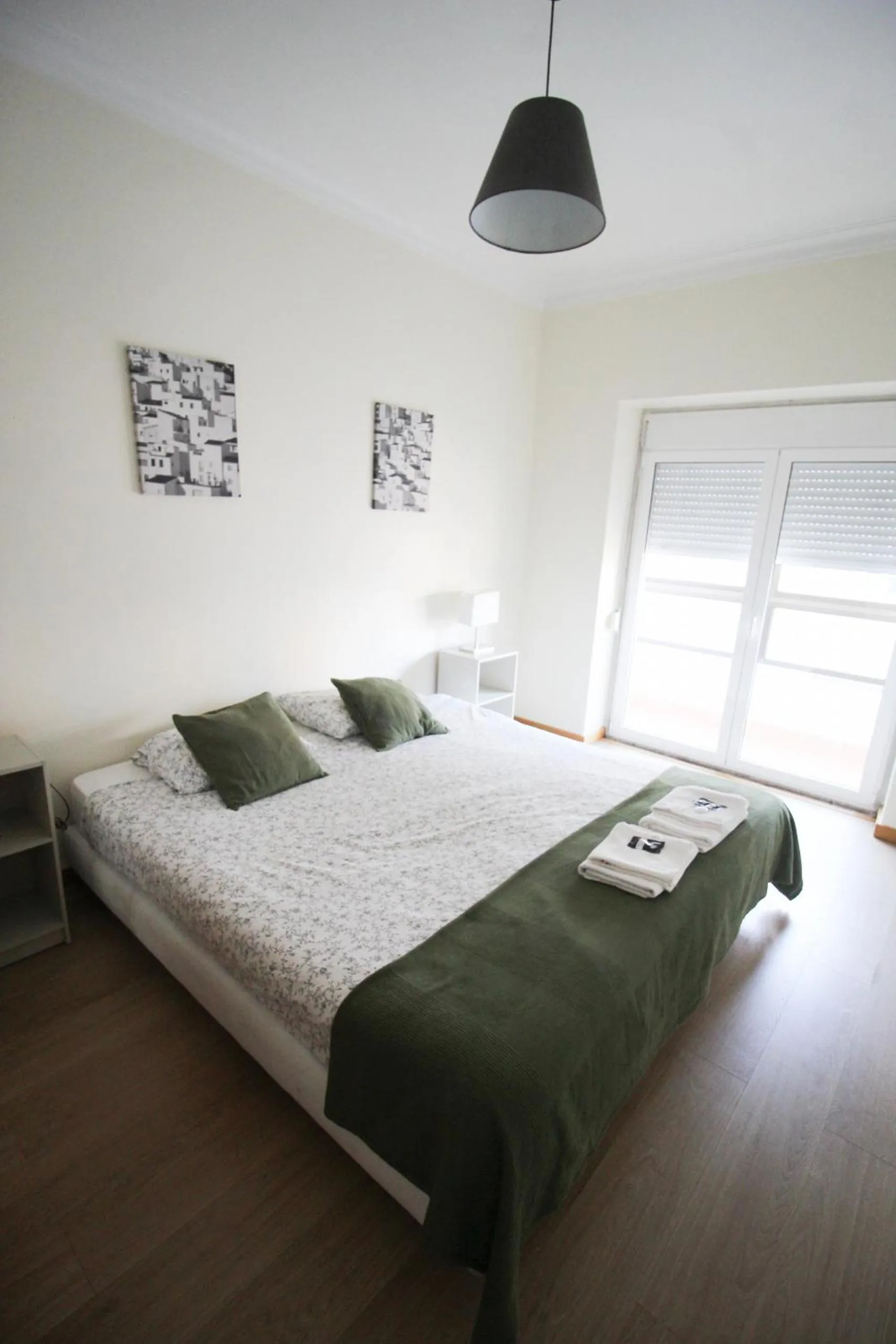 Bed in Oriente DNA Studios V