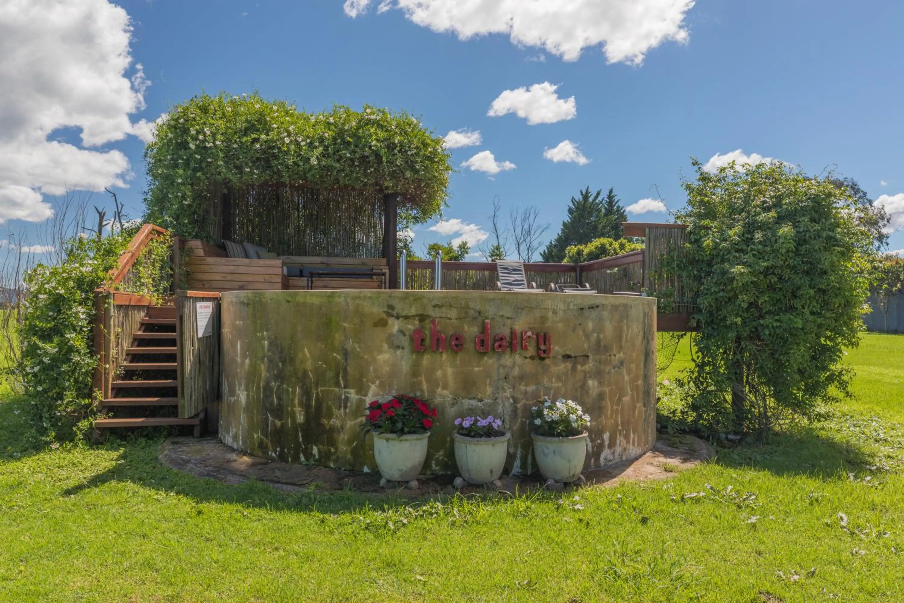 Swimming pool in Libertas Guest Farm