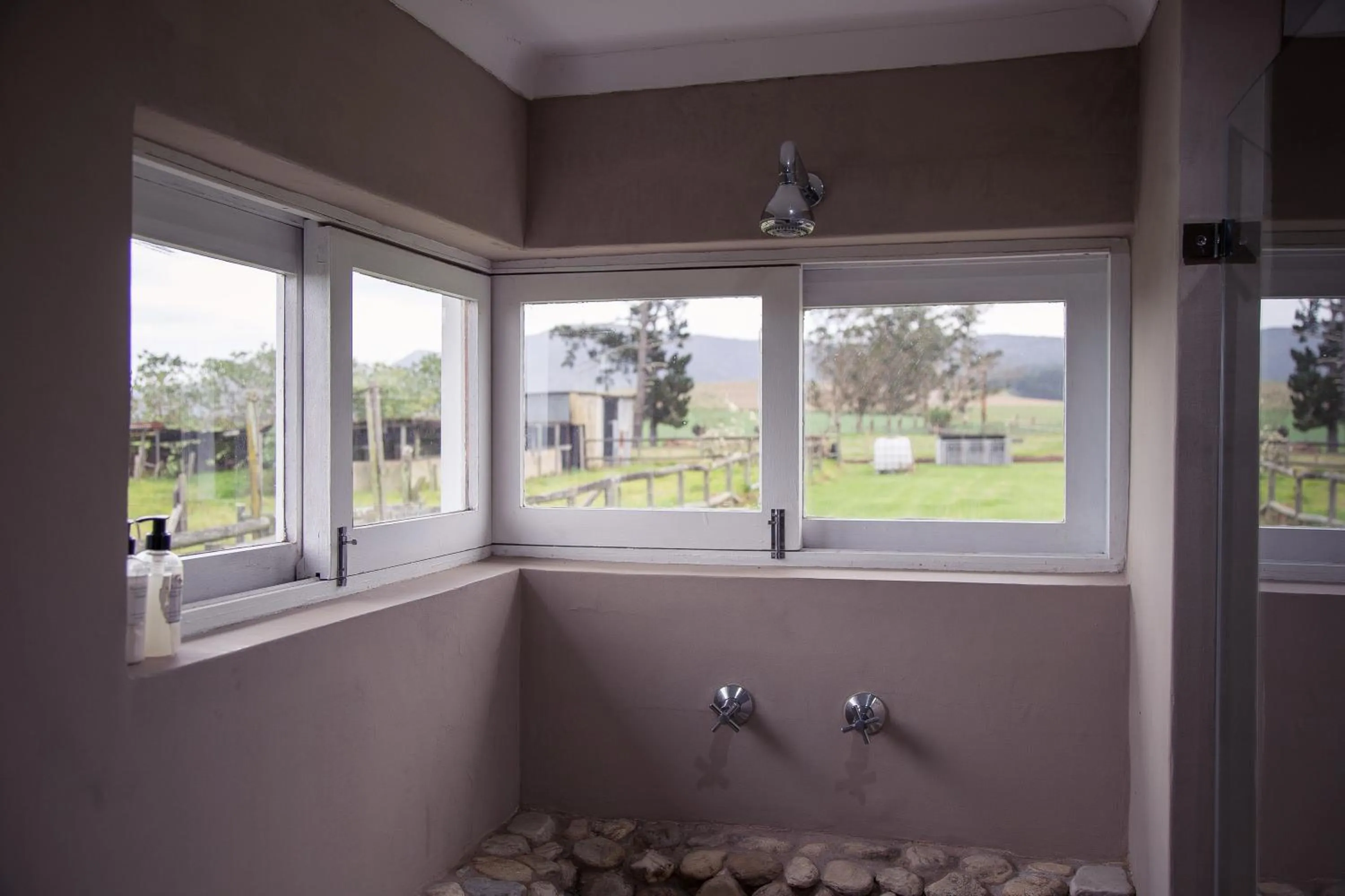 Shower in Libertas Guest Farm