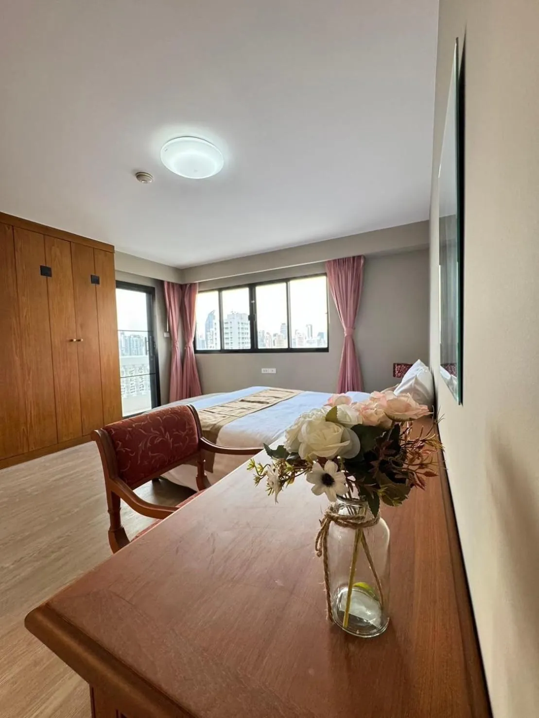 United Tower Thonglor by Aspira