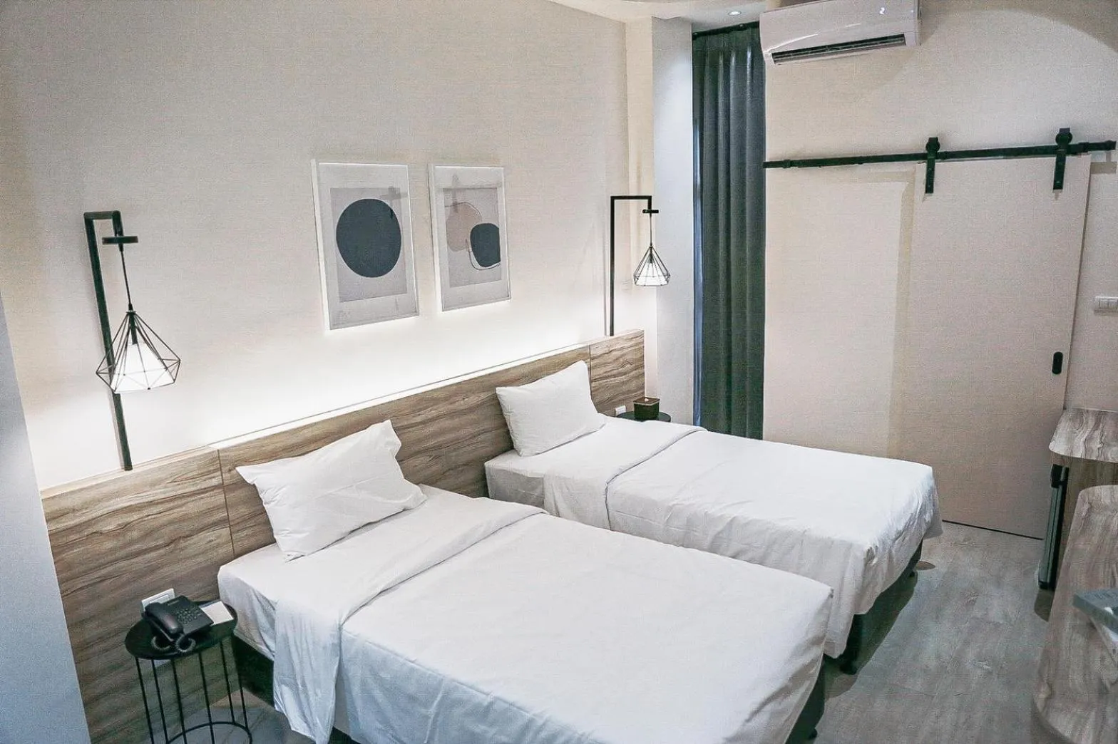 Bed in HOMITEL Bangkok