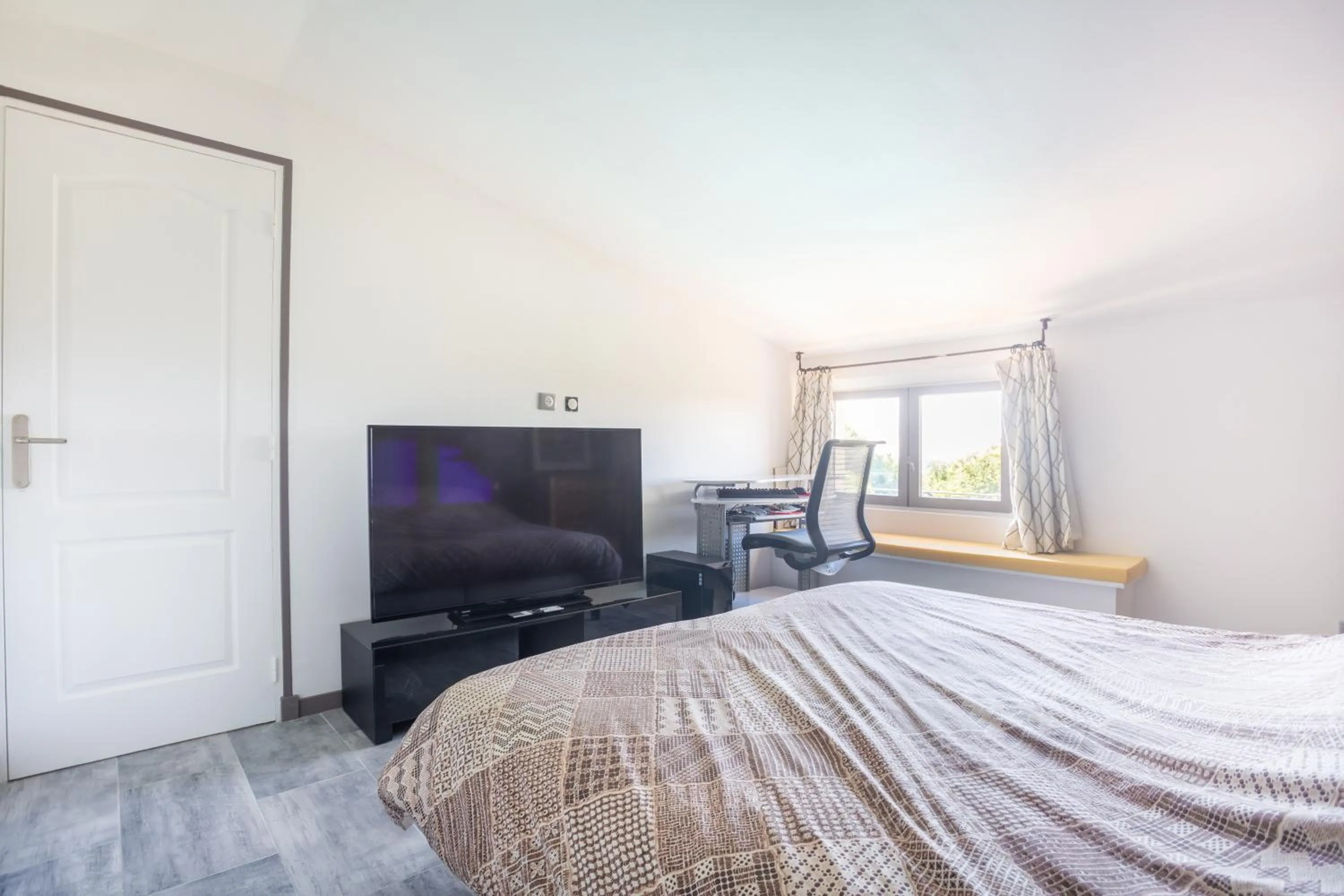 Bedroom, Bed in Le Clos des Senteurs de Chateauneuf de Grasse