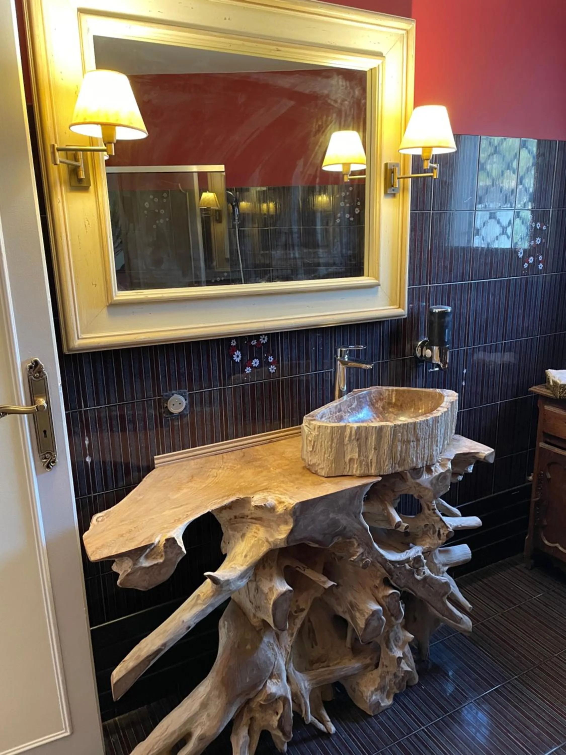 Bathroom in Le Clos des Senteurs de Chateauneuf de Grasse