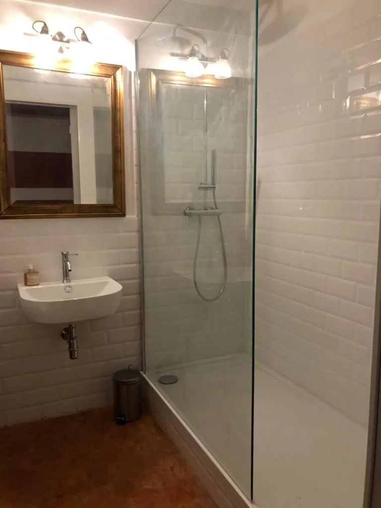 Shower in BB Palazzo Doria