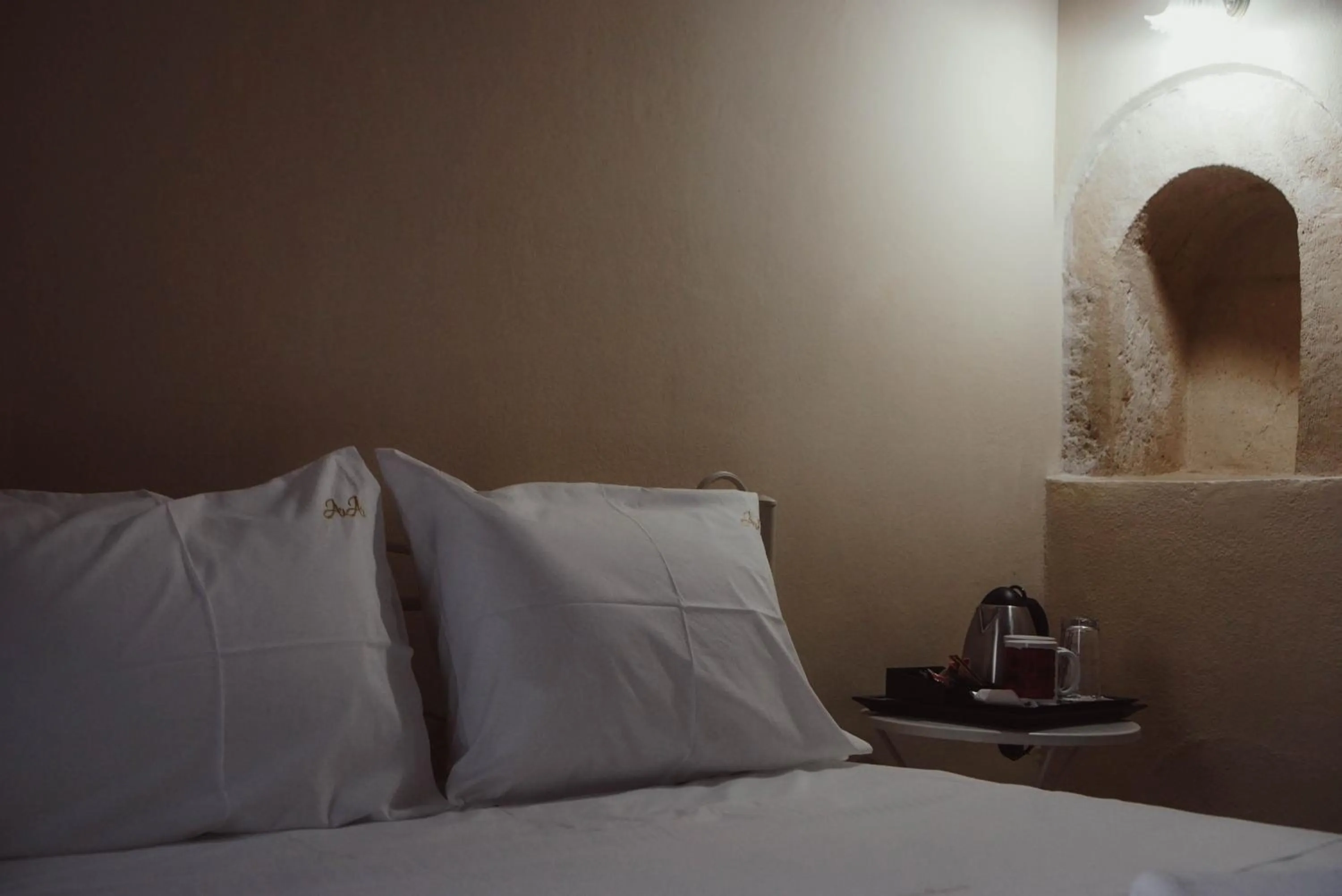 Bed in Aeginitikon Arhontikon Stylish Boutique Hotel