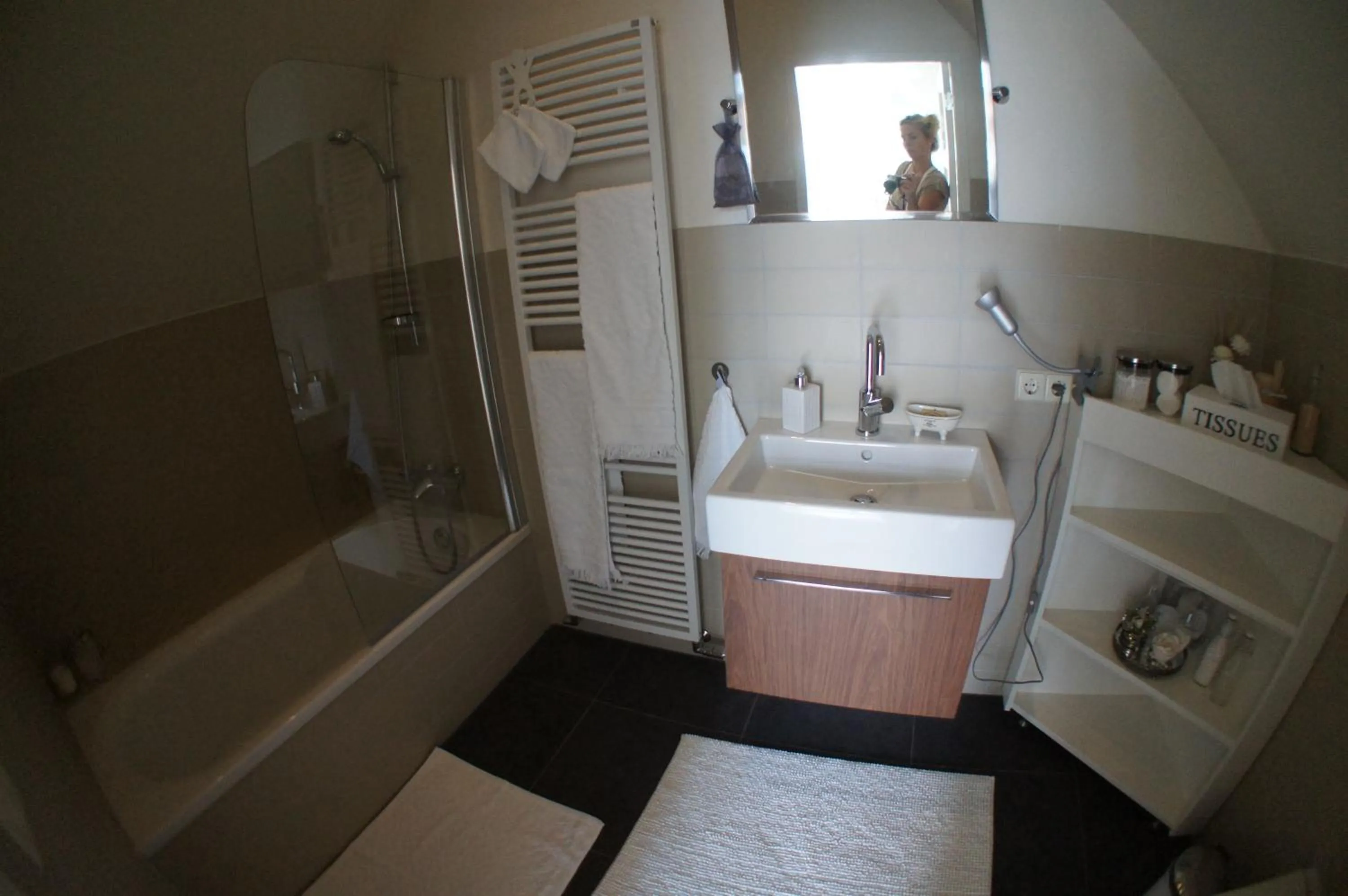 Shower in Prince On The Roof