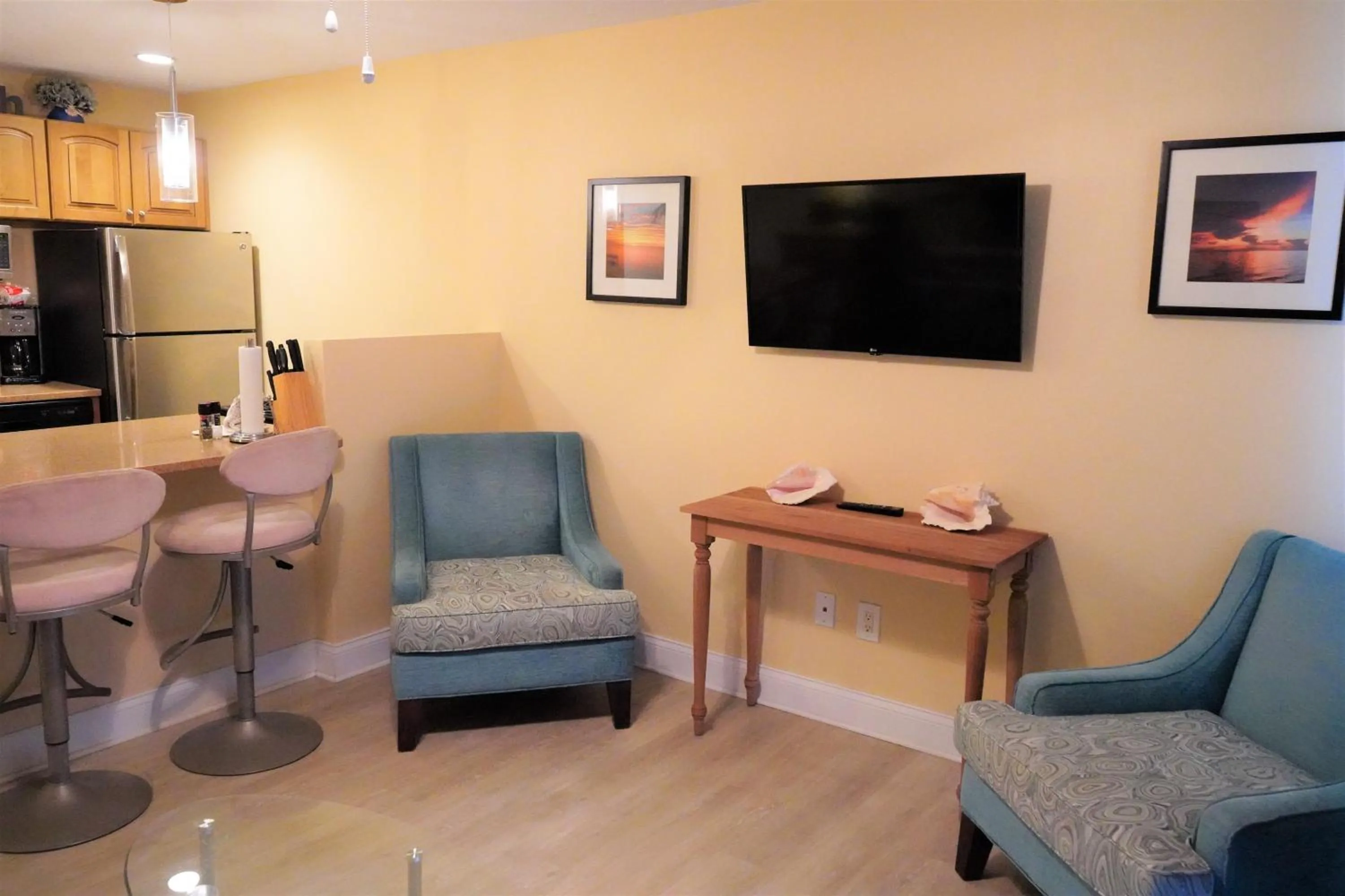 Seating area in Glunz Ocean Beach Hotel and Resort