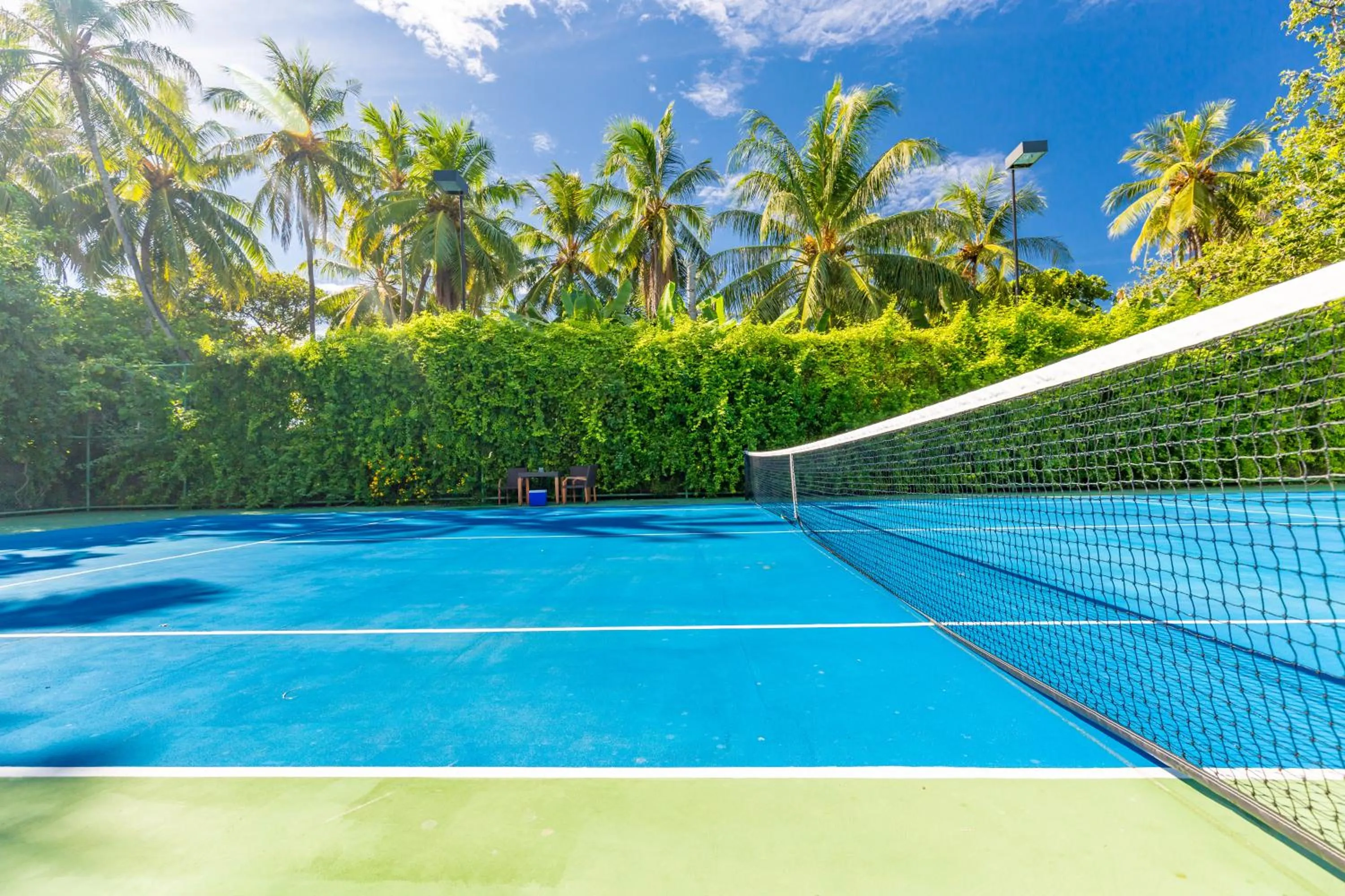 Tennis court in Glunz Ocean Beach Hotel and Resort