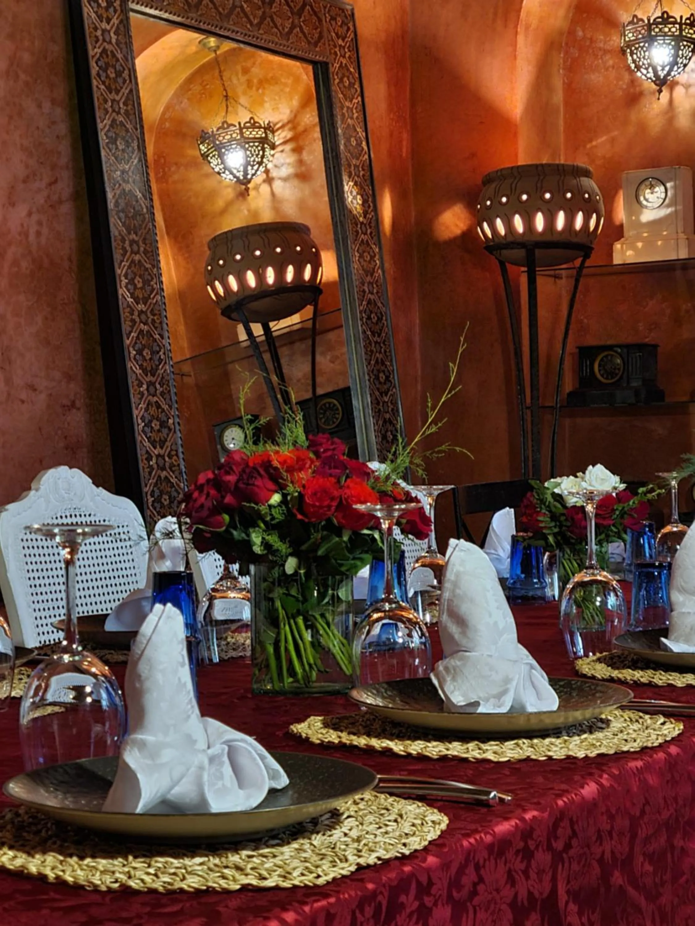 Restaurant/places to eat in DAR CHIBANIA