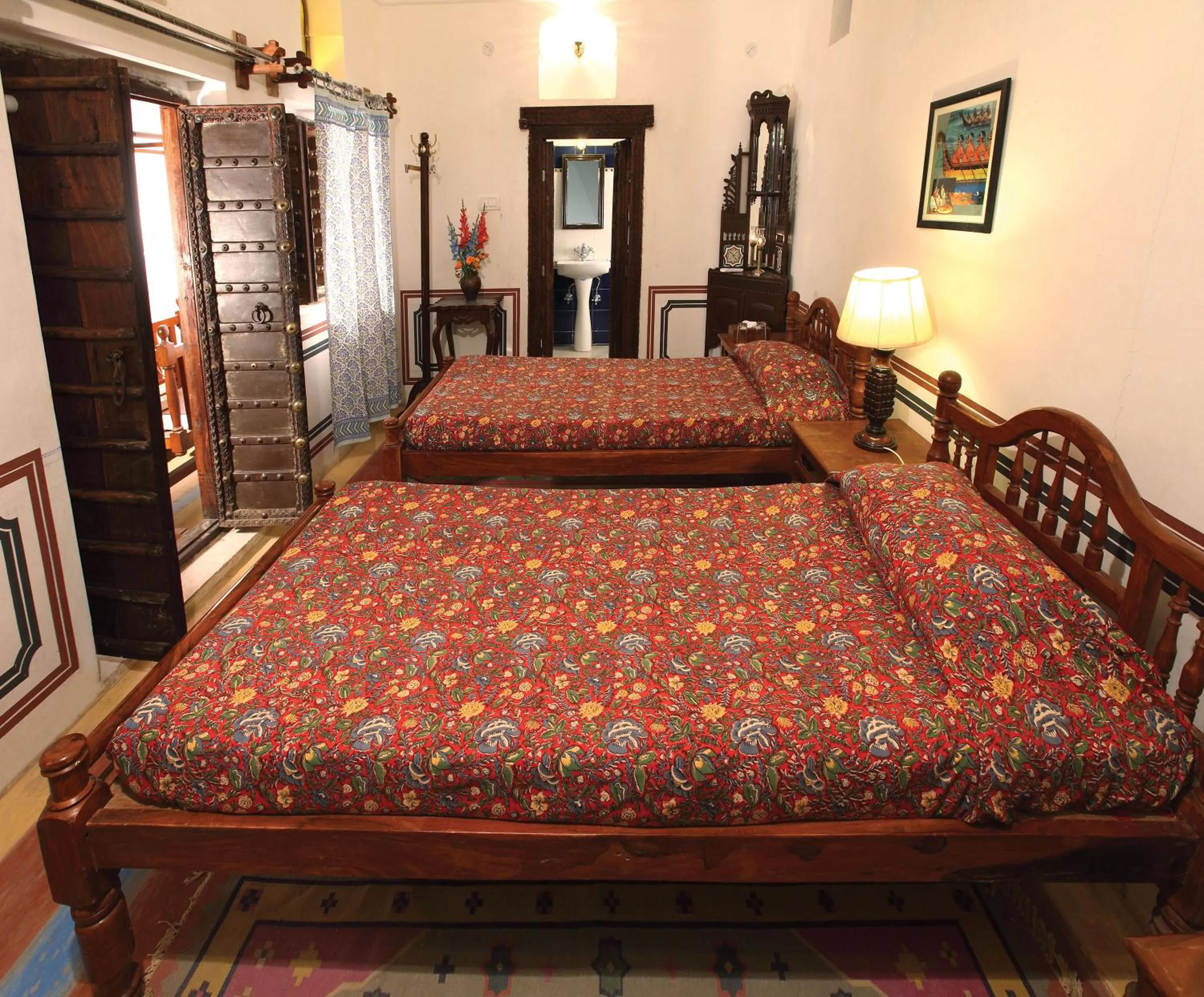 Photo of the whole room, Bed in Hotel Mandawa Haveli