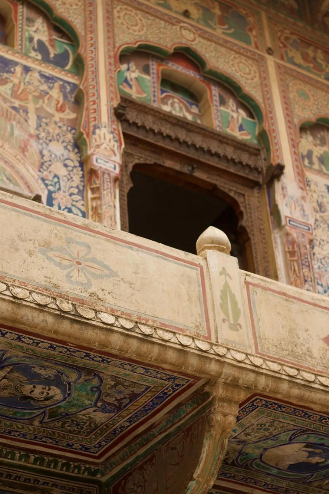 Property building in Hotel Mandawa Haveli