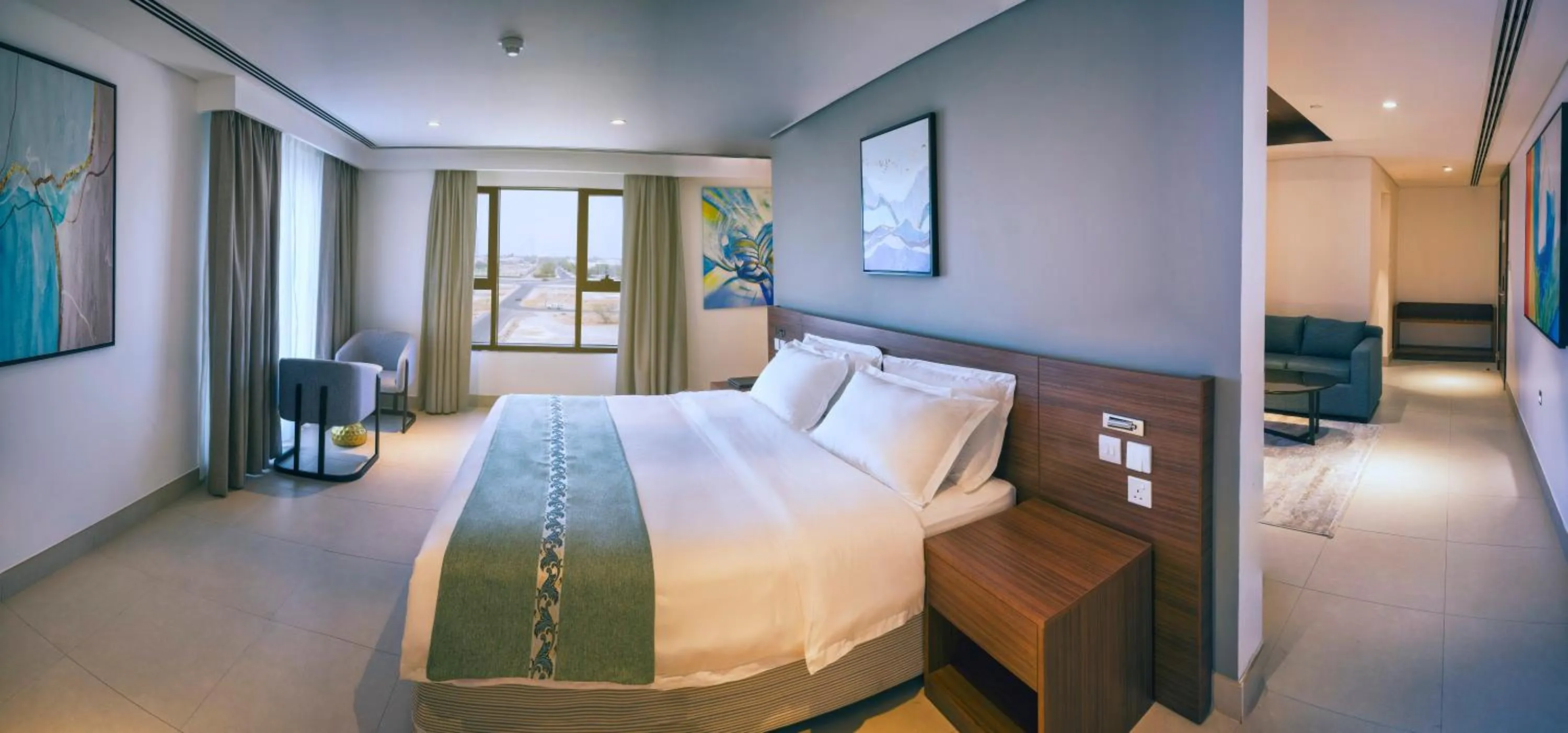 Photo of the whole room, Bed in Boulevard Oman Hotel