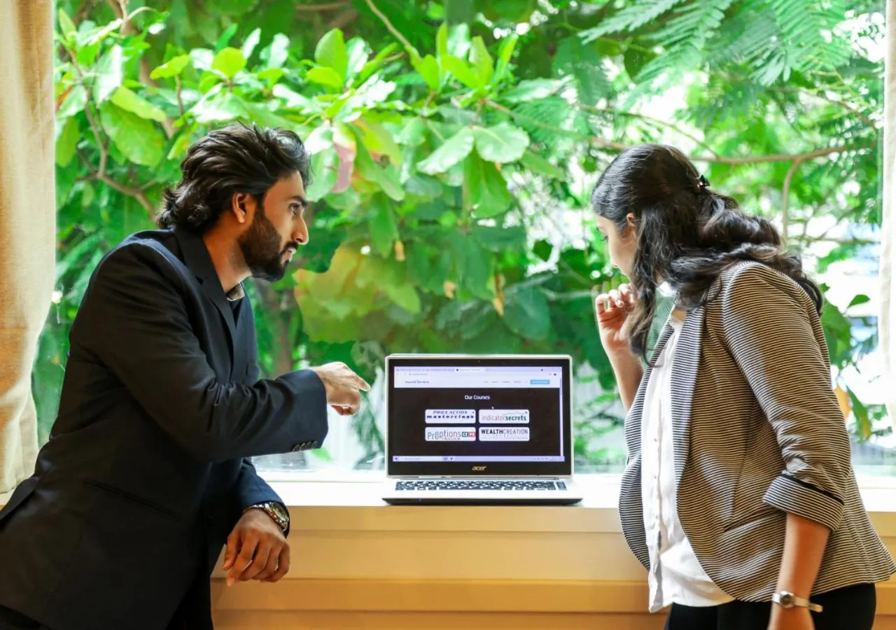 Other in Bloom Hotel - Worli