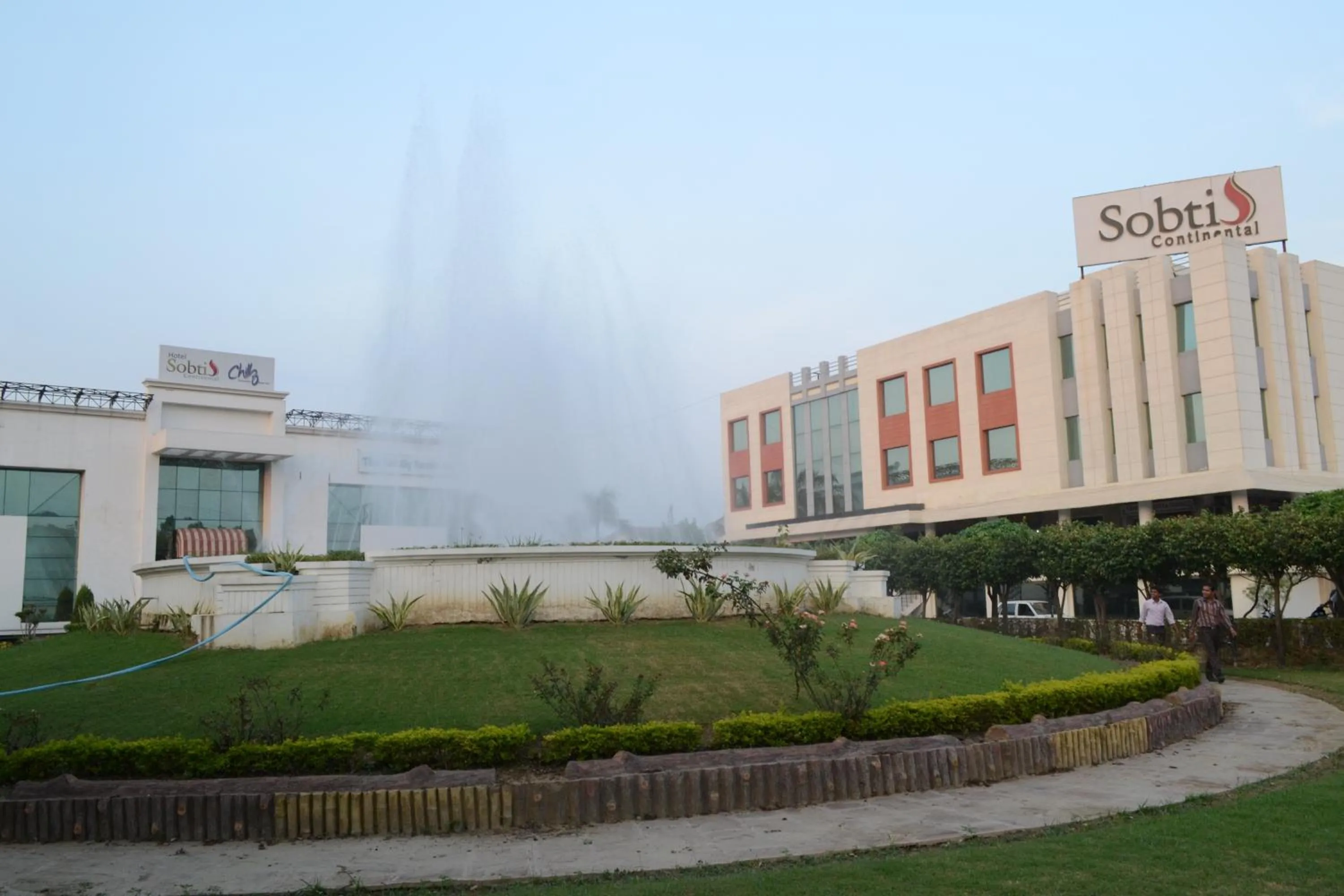 Facade/entrance in Sobti Continental Bareilly