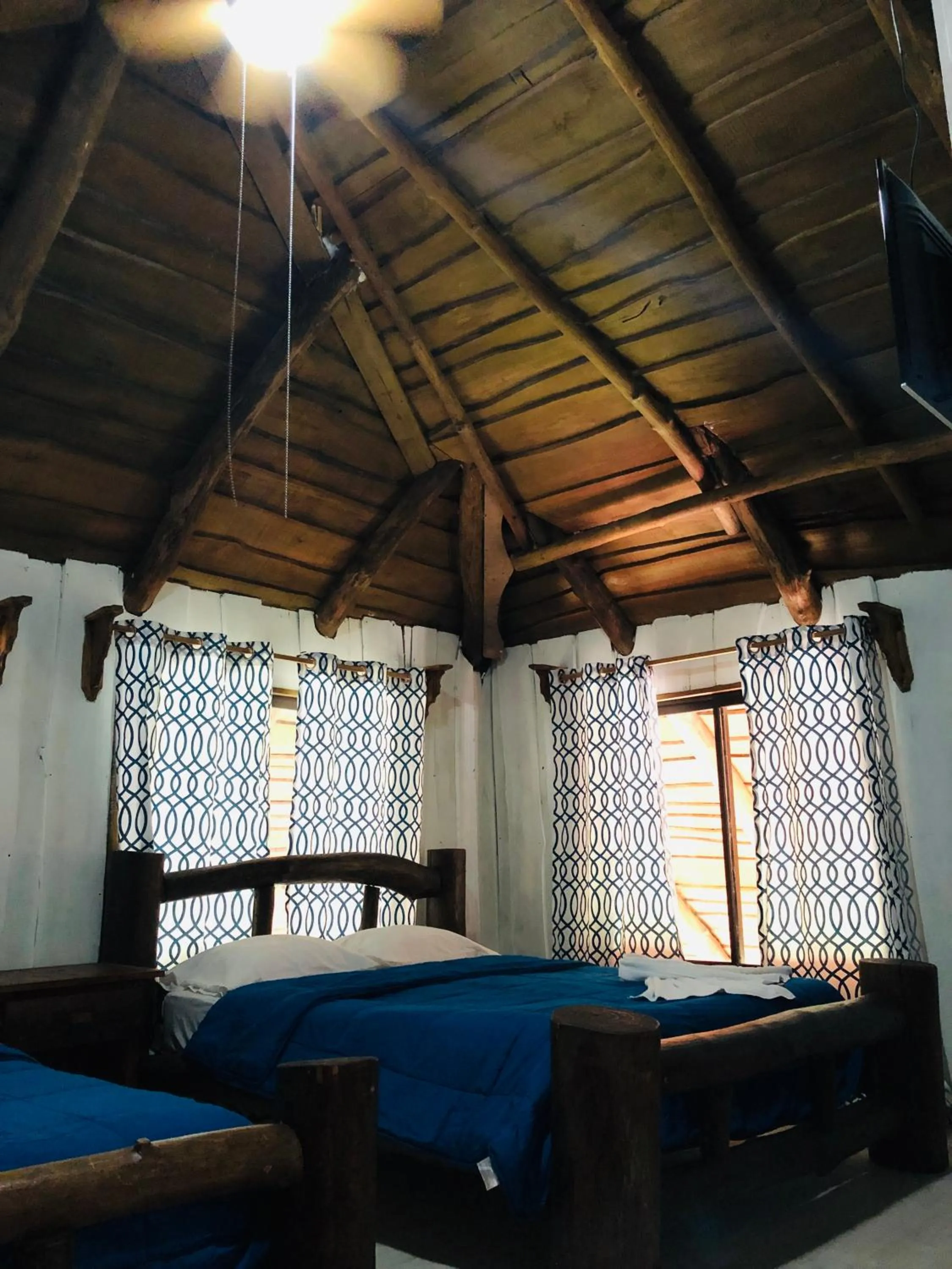 Photo of the whole room, Bed in Hotel Samsara