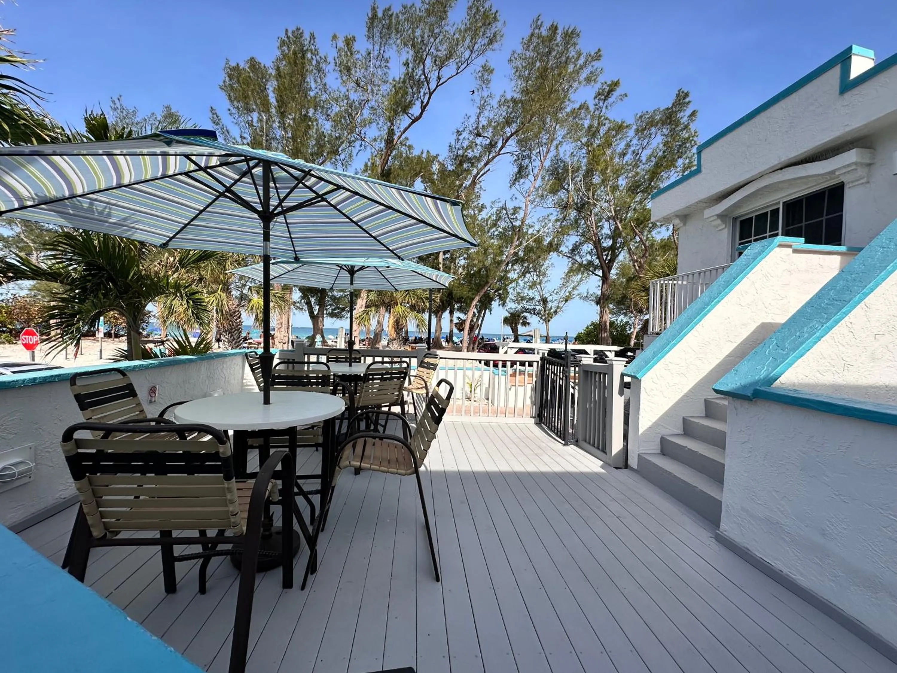 Alamanda Villas on Holmes Beach