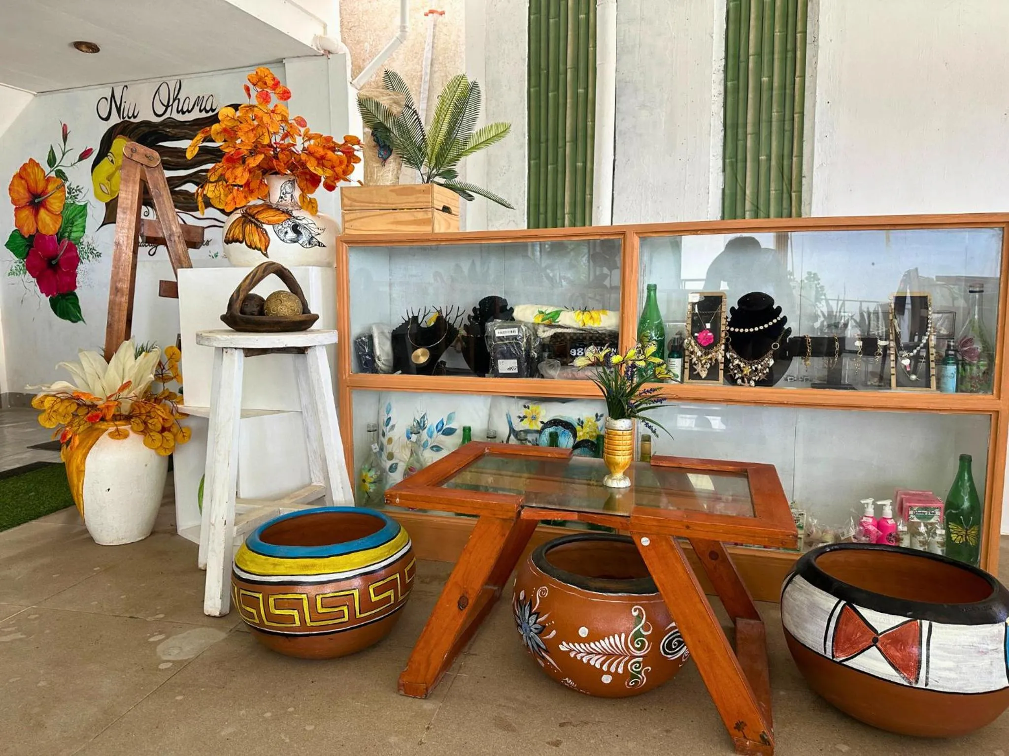 Property building in Niu Ohana East Bay Apartments