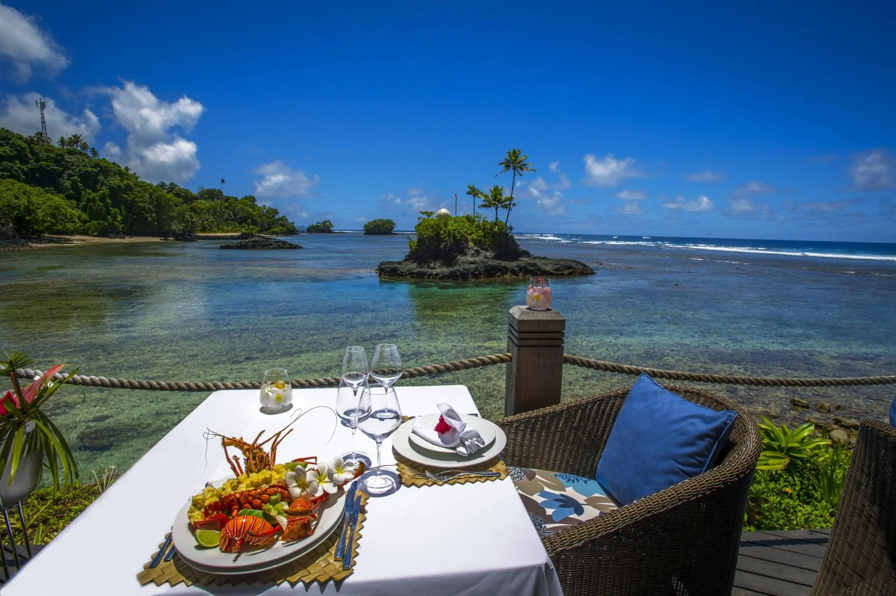 Restaurant/places to eat in Seabreeze Resort Samoa – Exclusively for Adults