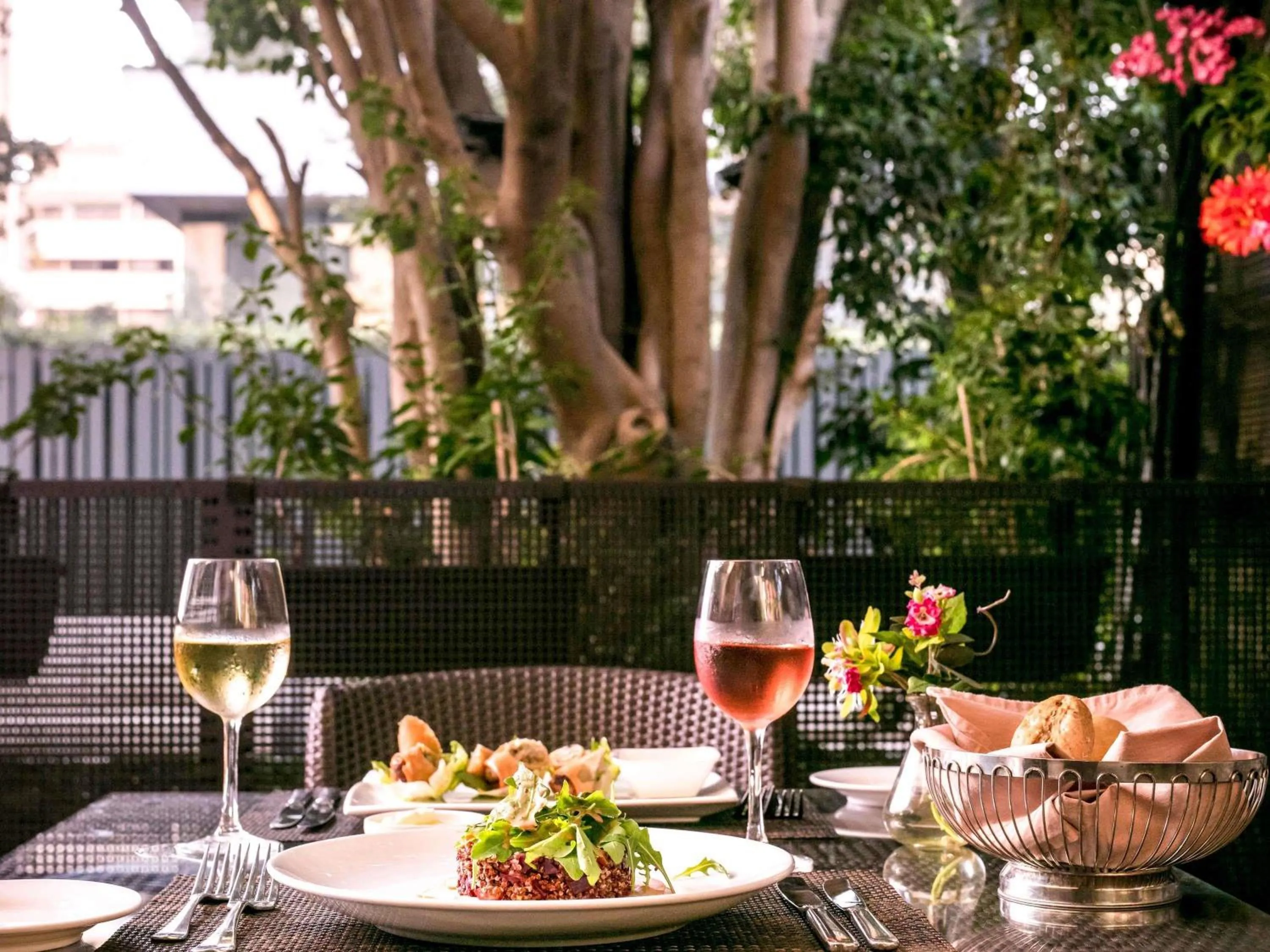 Restaurant/places to eat in Sofitel Beirut Le Gabriel