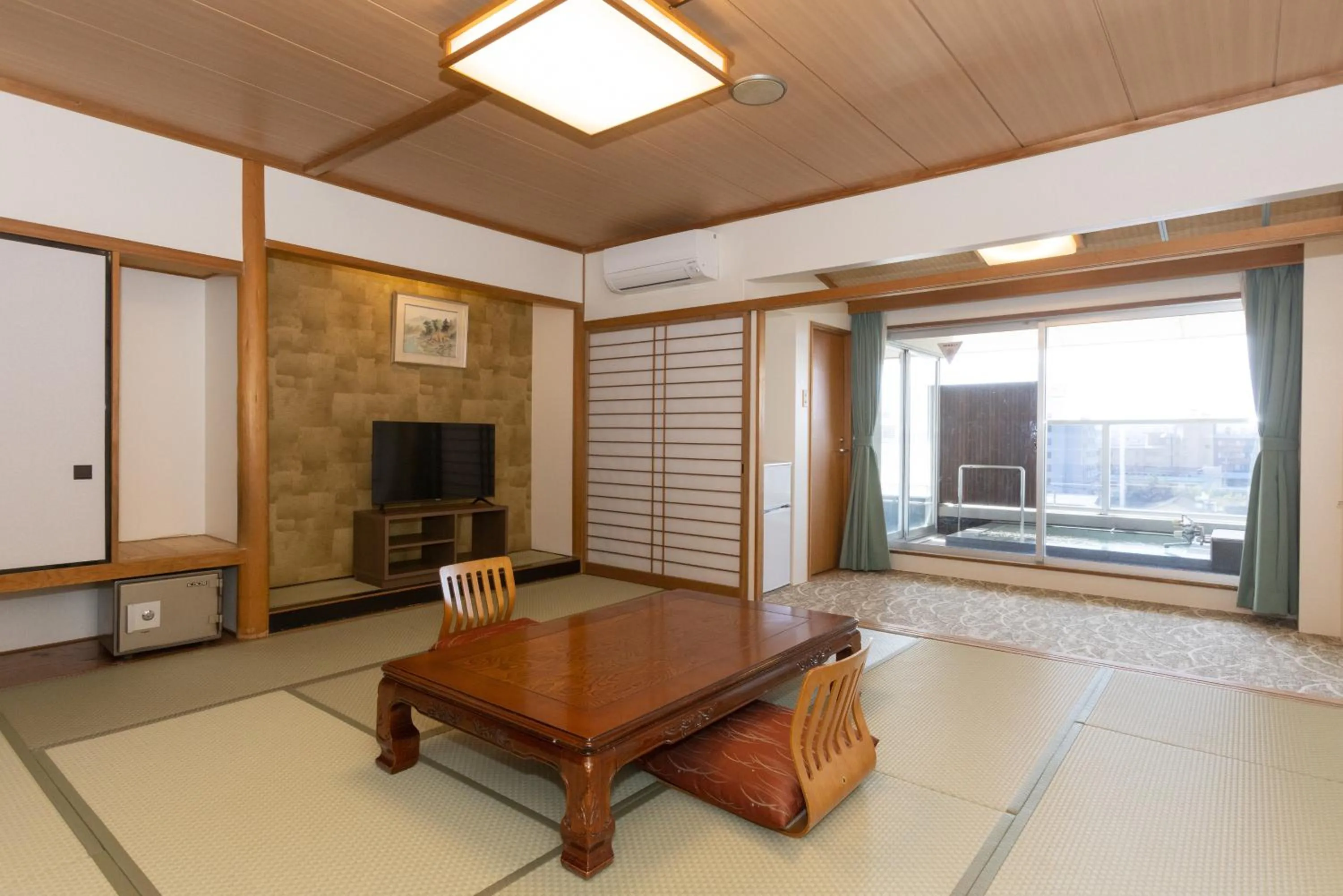 Photo of the whole room in Hotel Kimiyoshi
