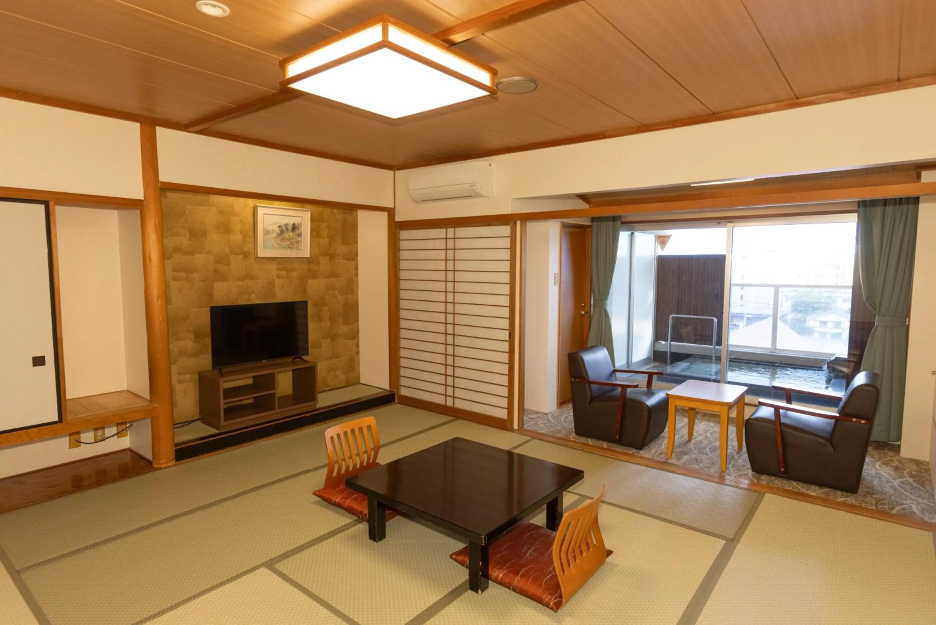 Photo of the whole room in Hotel Kimiyoshi
