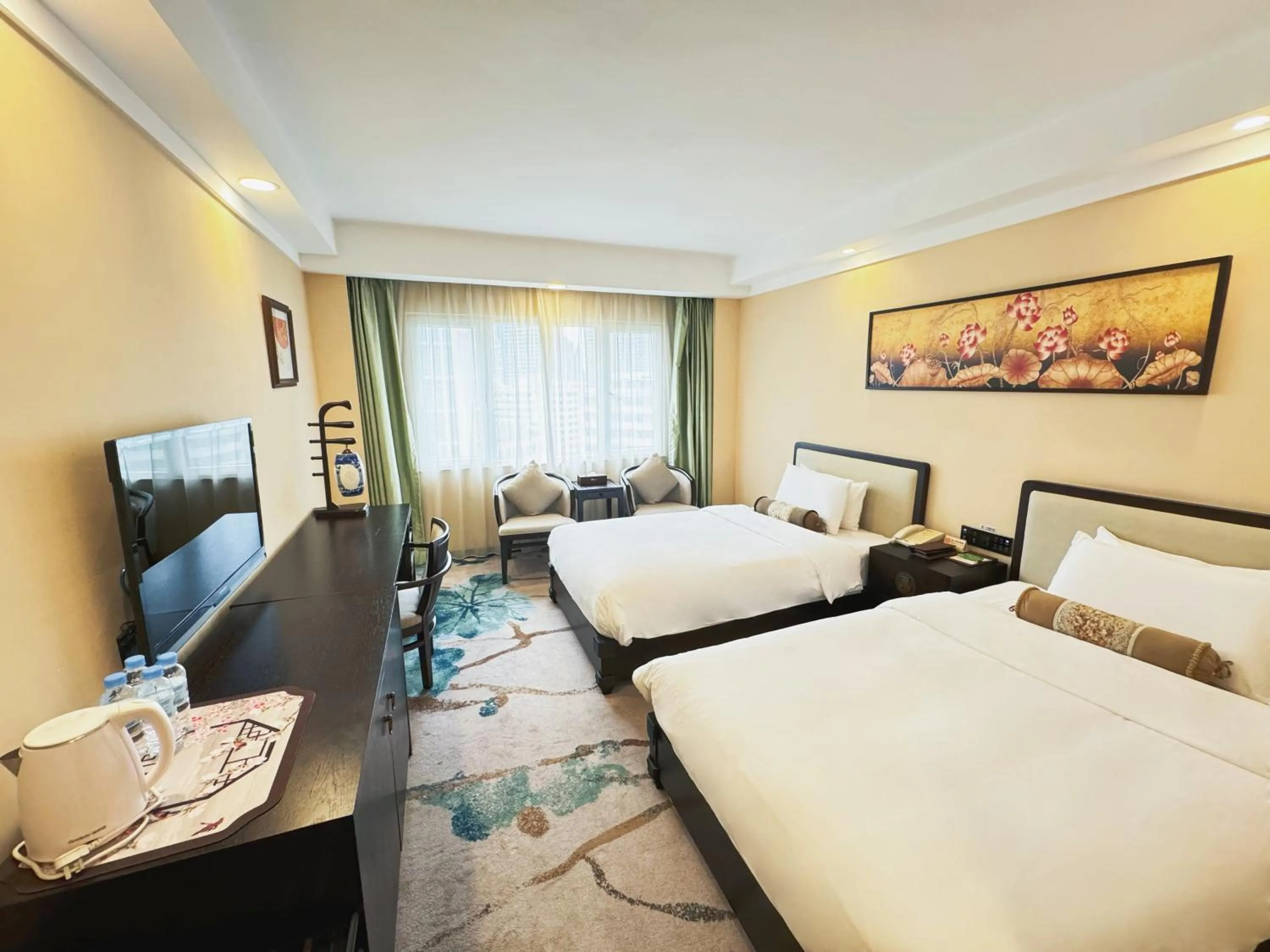 Photo of the whole room, Bed in Guangdong Hotel