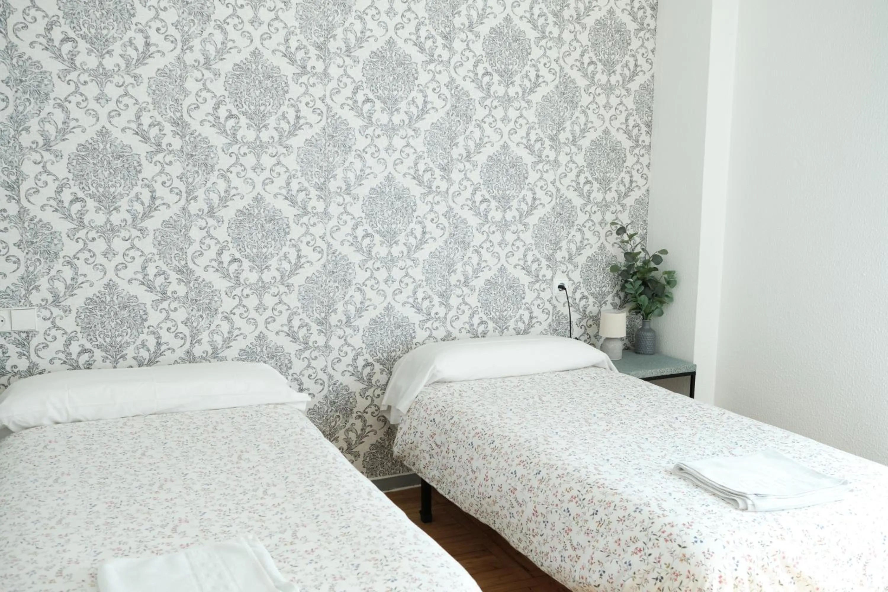 Photo of the whole room, Bed in HOSTEL Rua 35