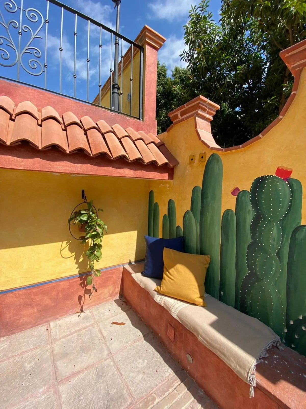Patio in Hotel Boutique Santo Cuervo