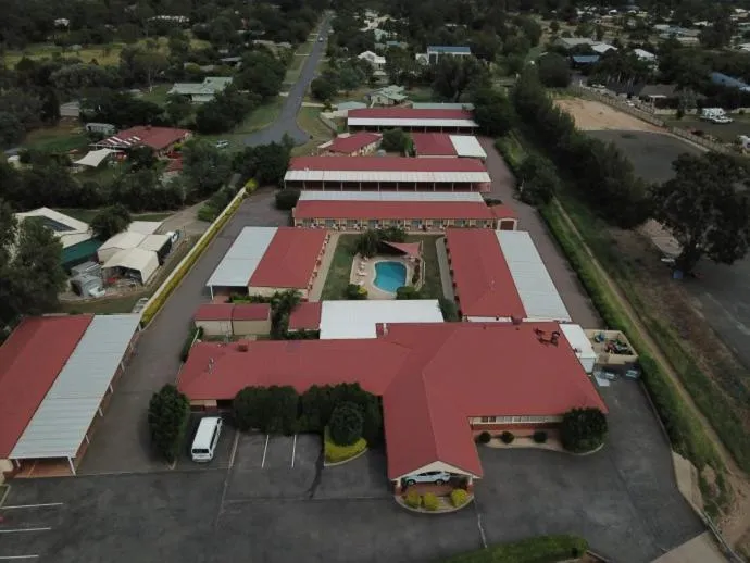 Bird's eye view in Emerald Explorers Inn