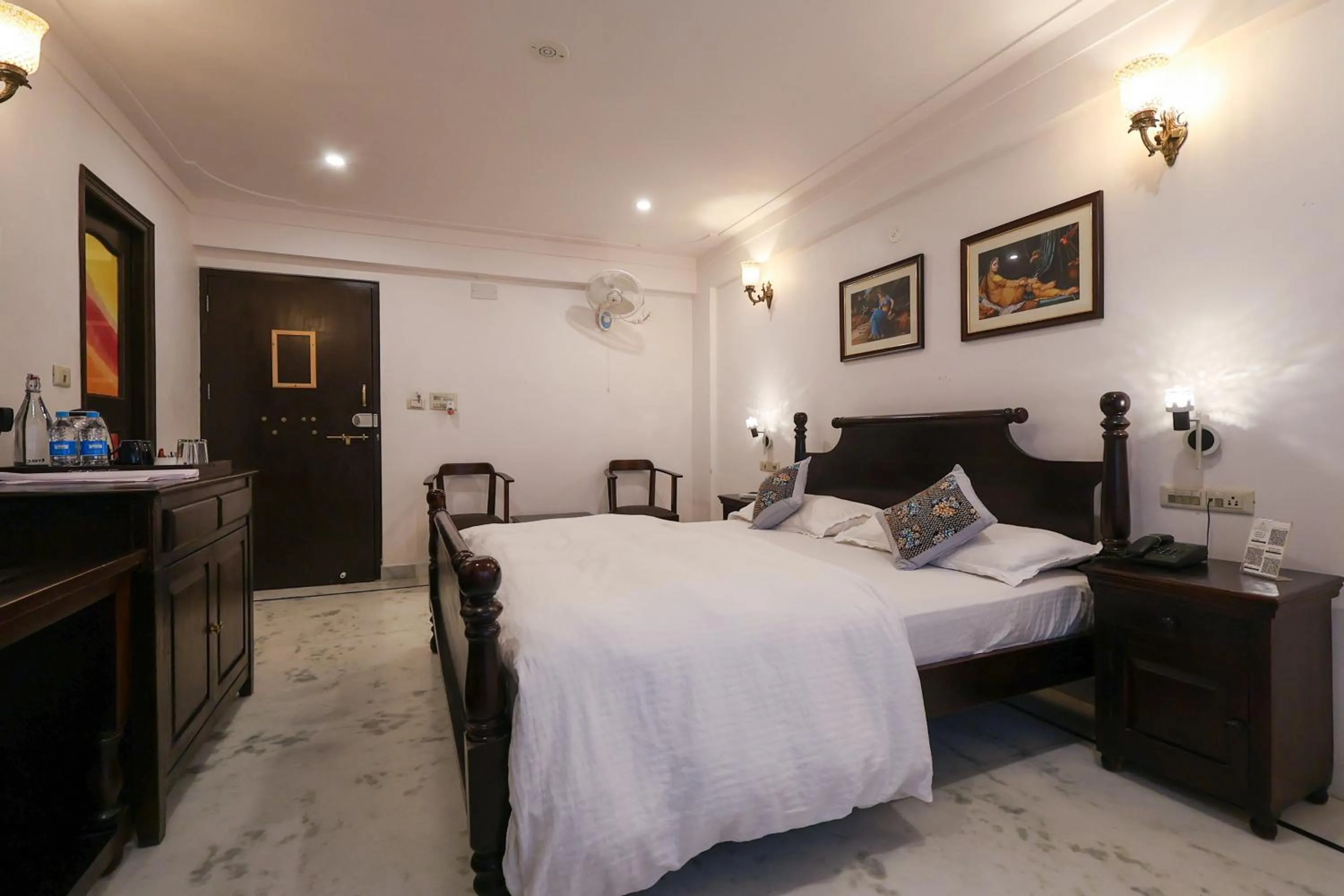 Bed in Kotra Haveli A Boutique Hotel by Lake Pichola