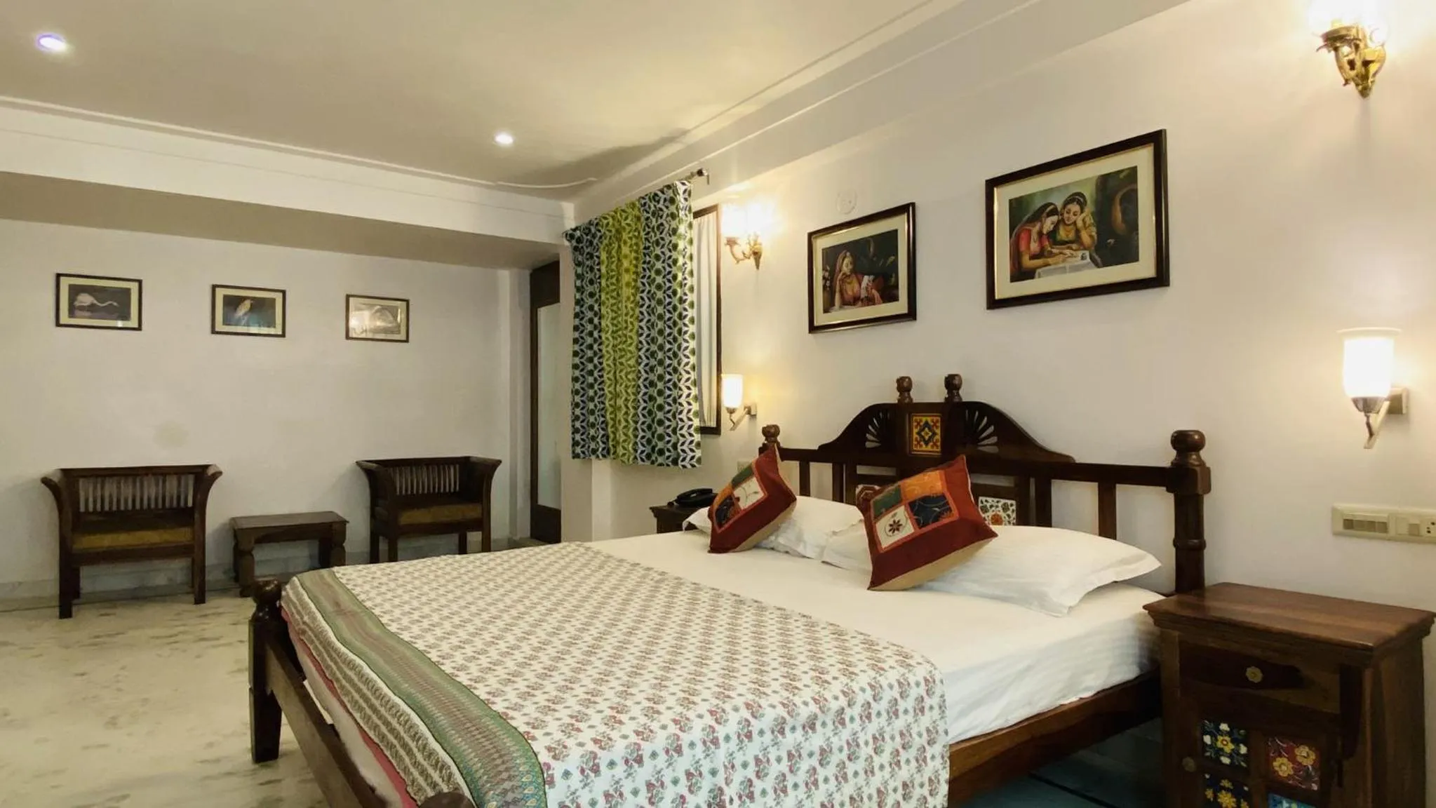 Bedroom, Bed in Kotra Haveli A Boutique Hotel by Lake Pichola